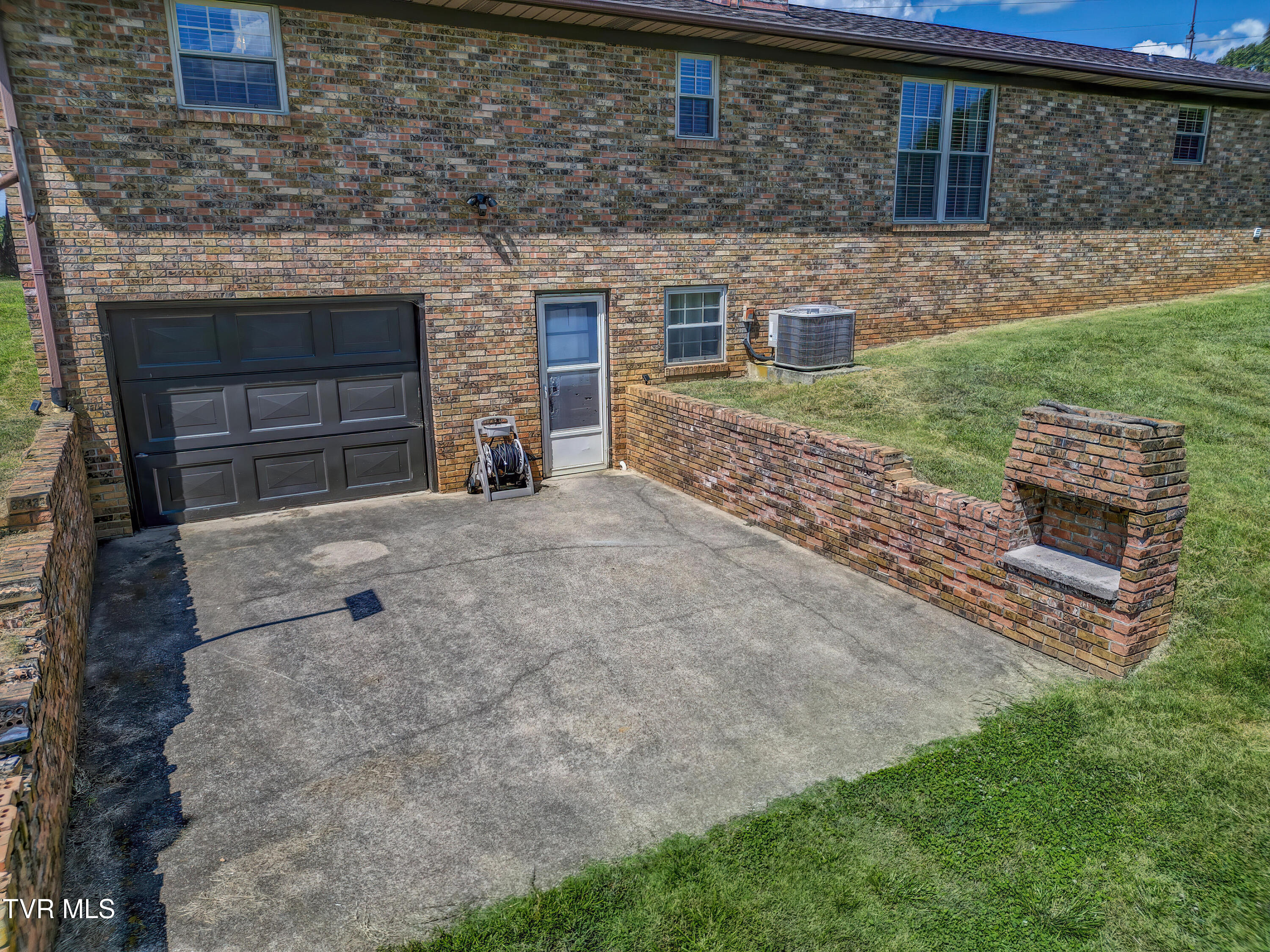 485 Pates Hill Road