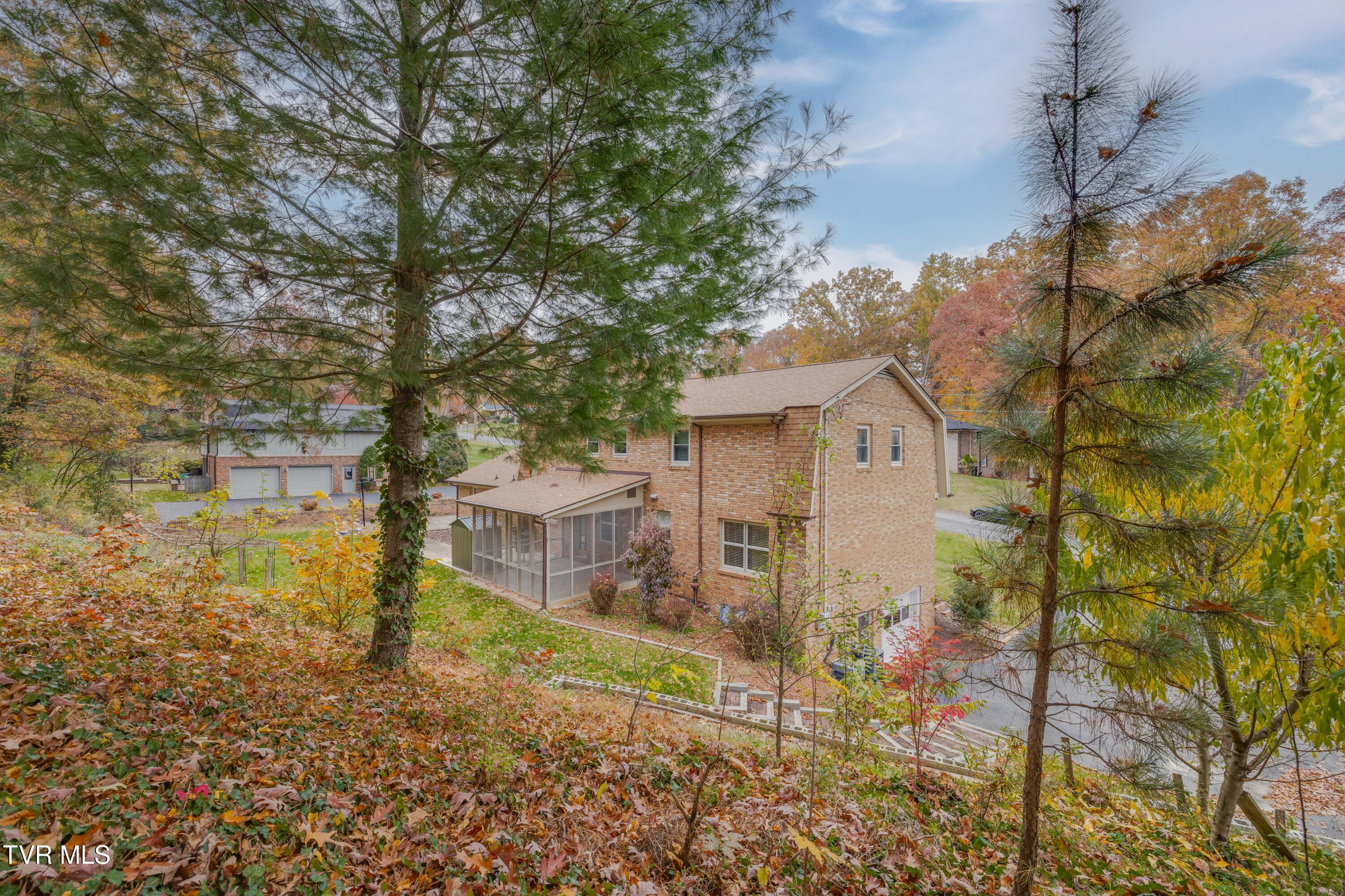 2104 Southcote Drive
