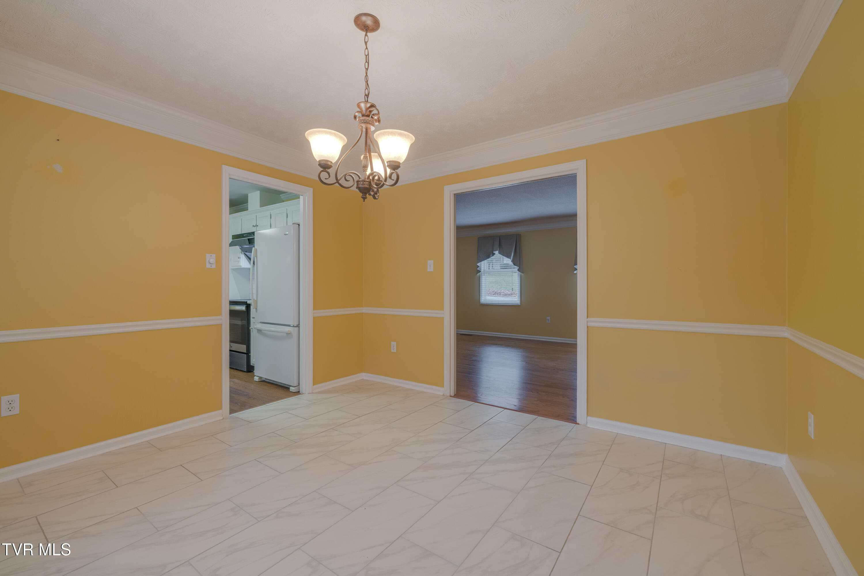 2104 Southcote Drive