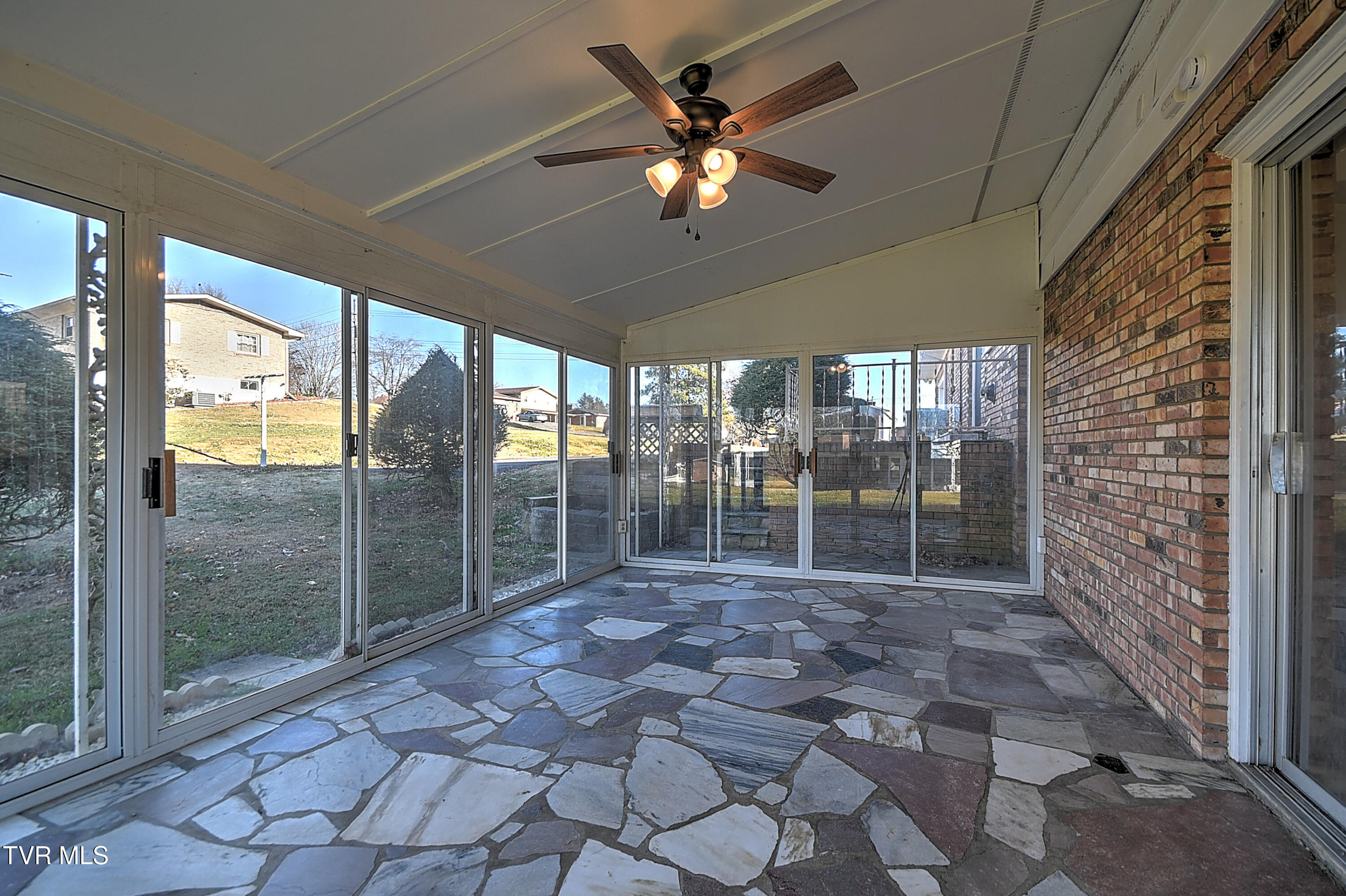 161 Echo Lane