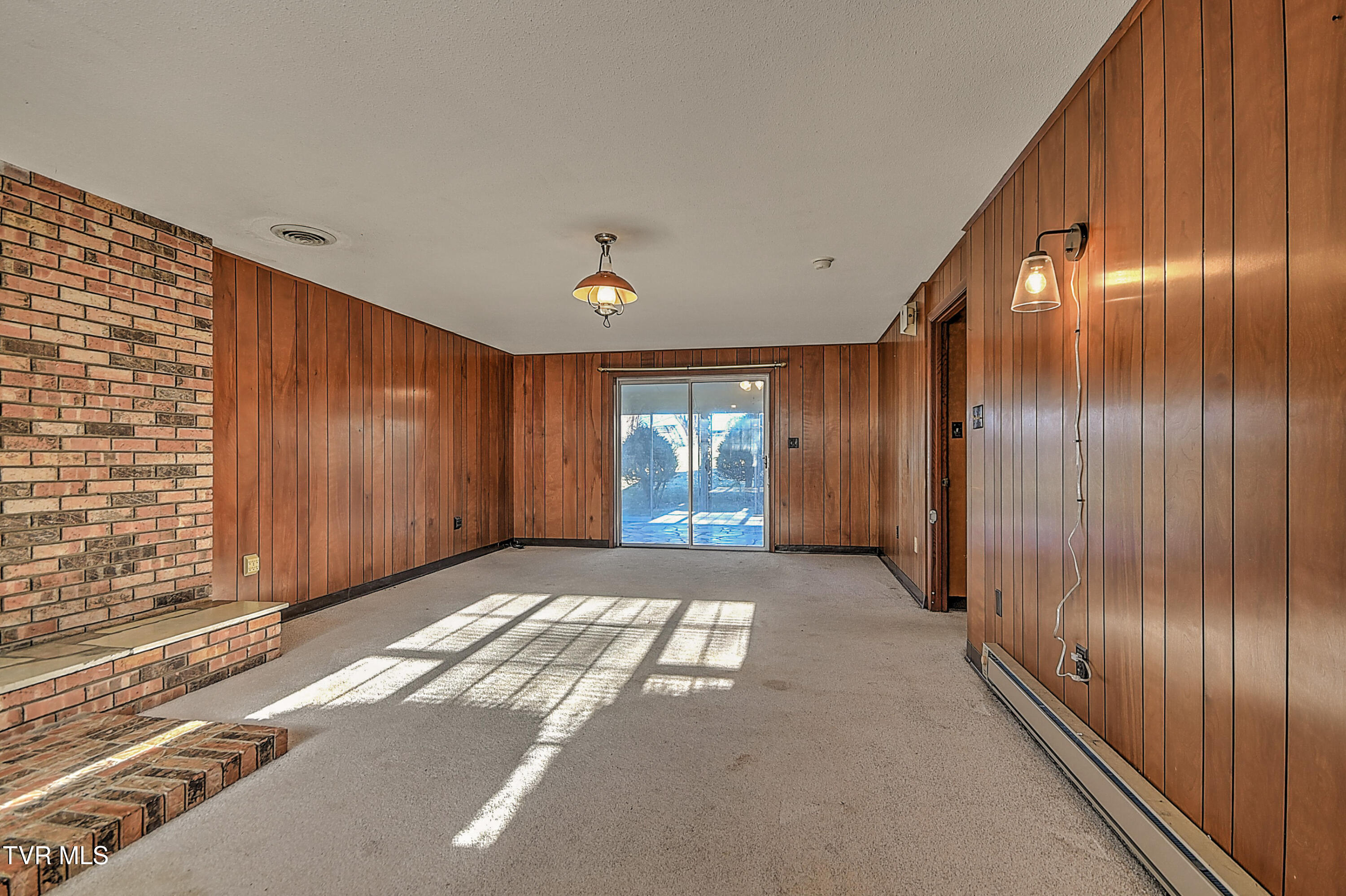 161 Echo Lane