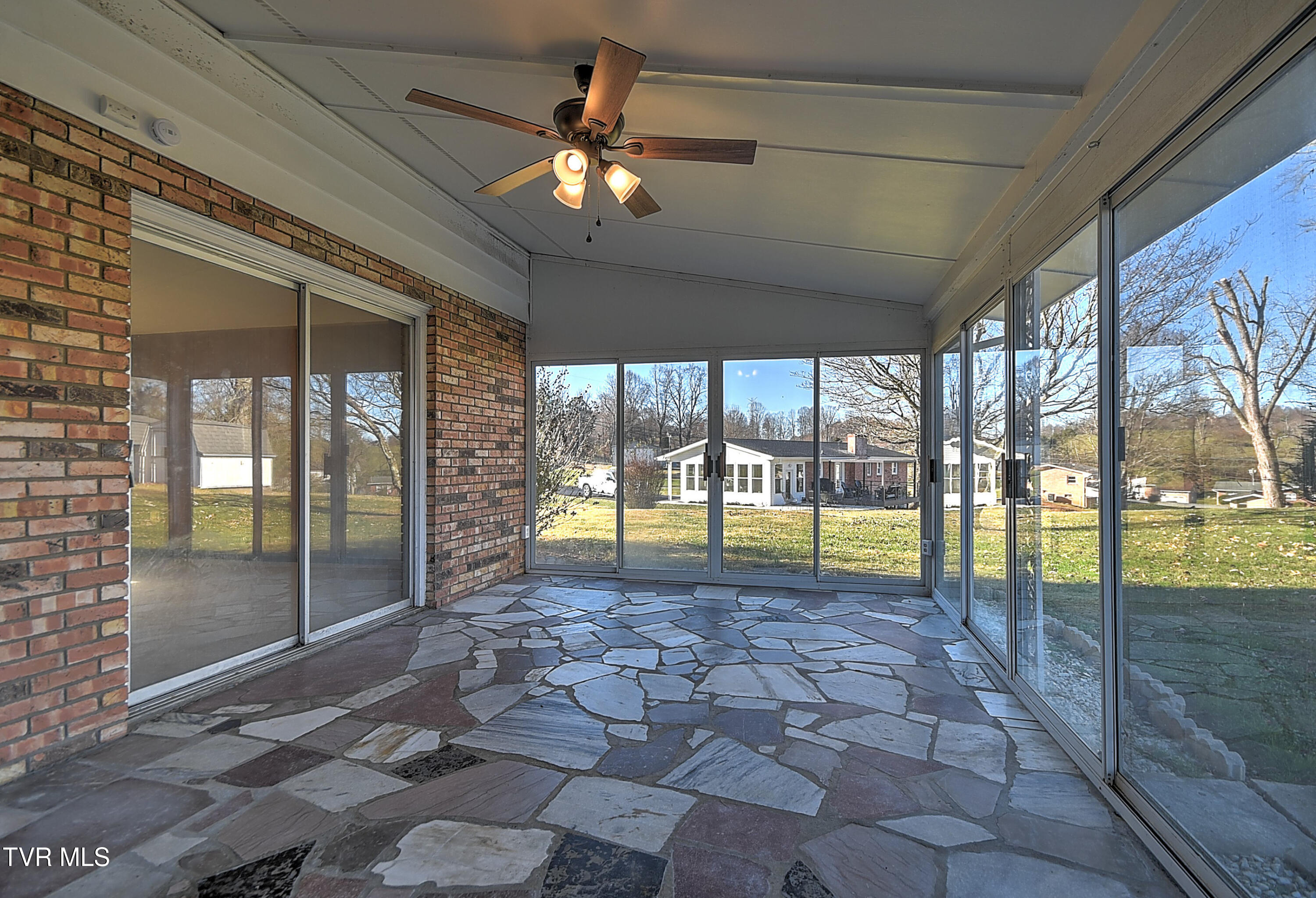 161 Echo Lane
