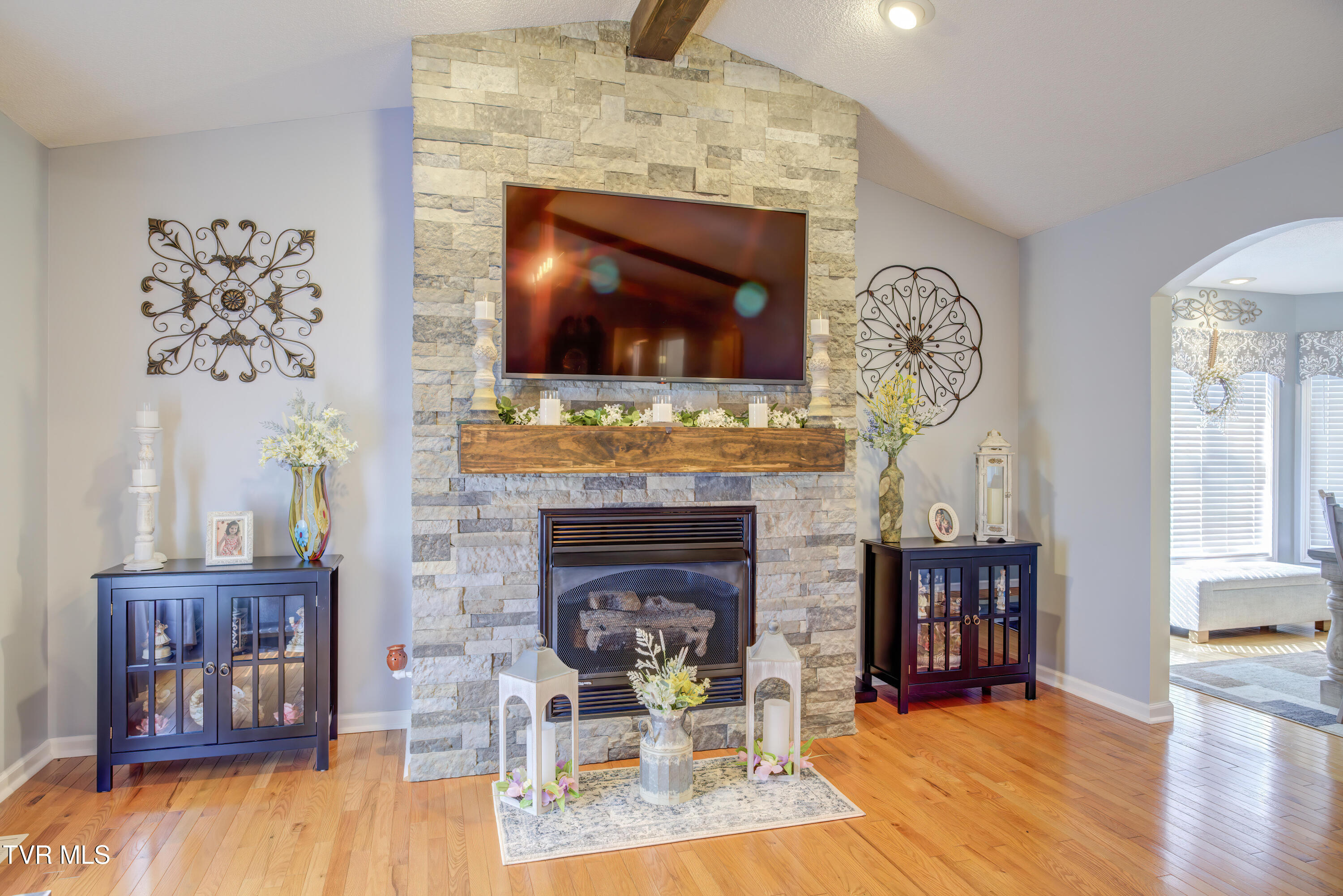 128 Alfalfa Lane