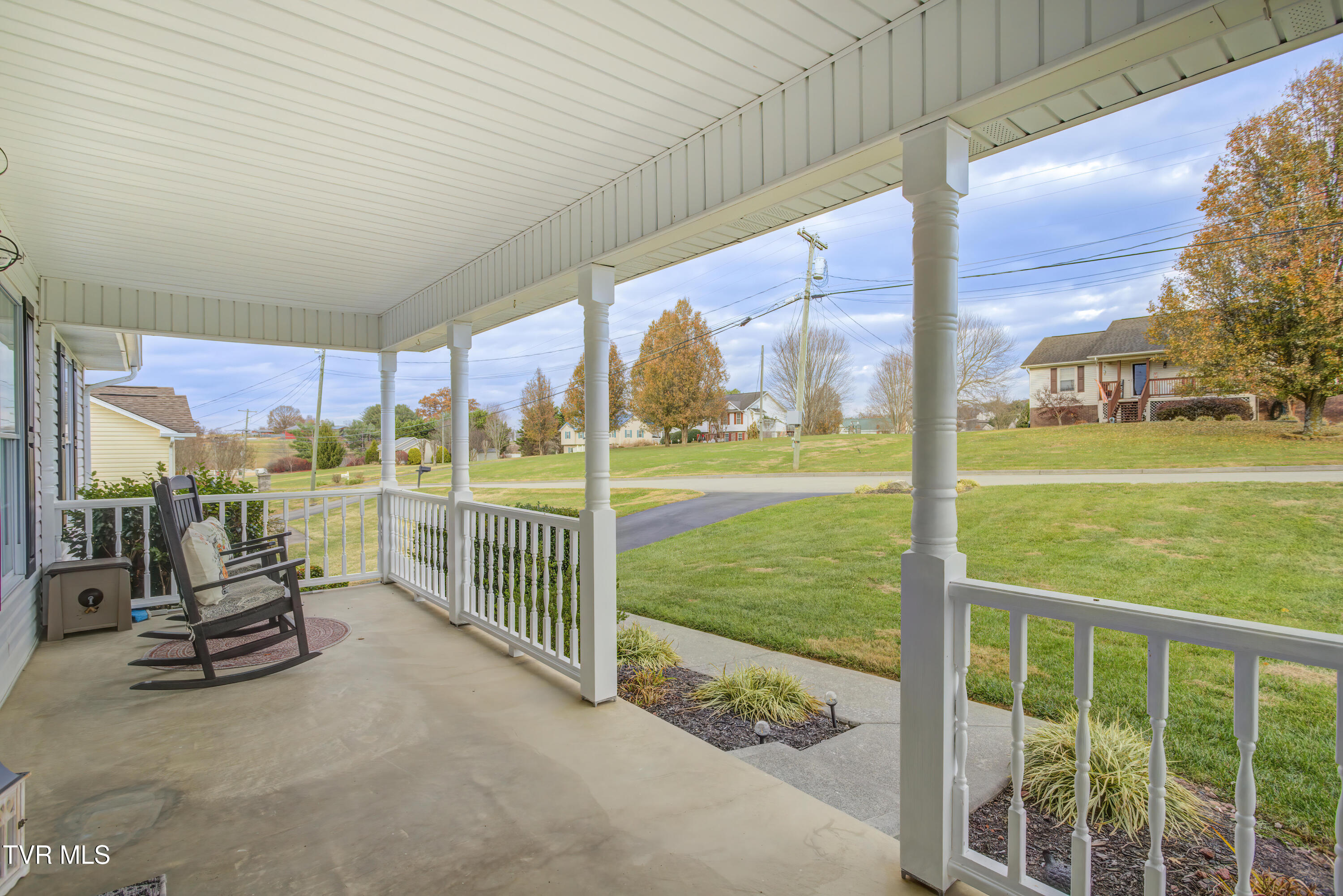128 Alfalfa Lane