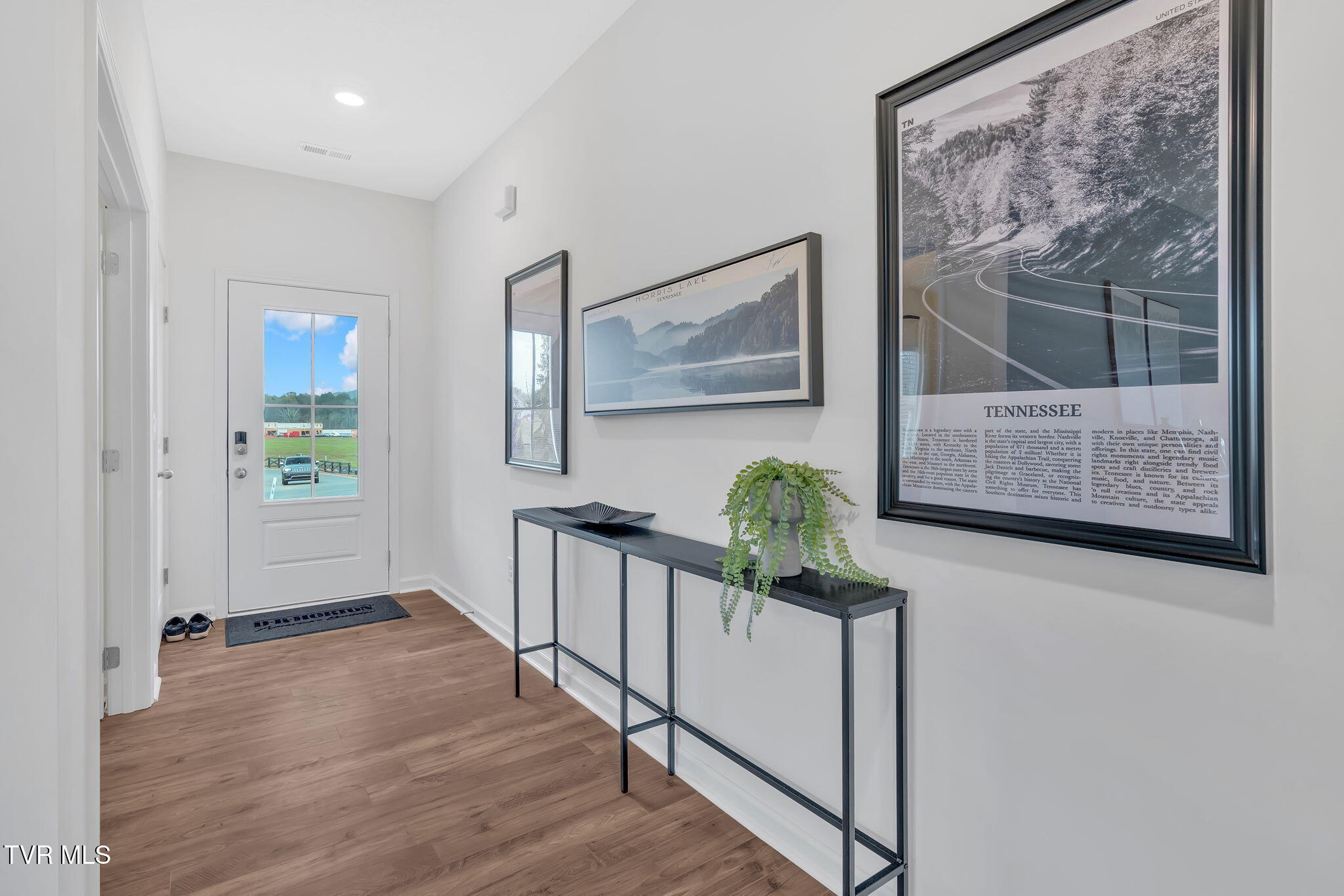 215 Artist Avenue