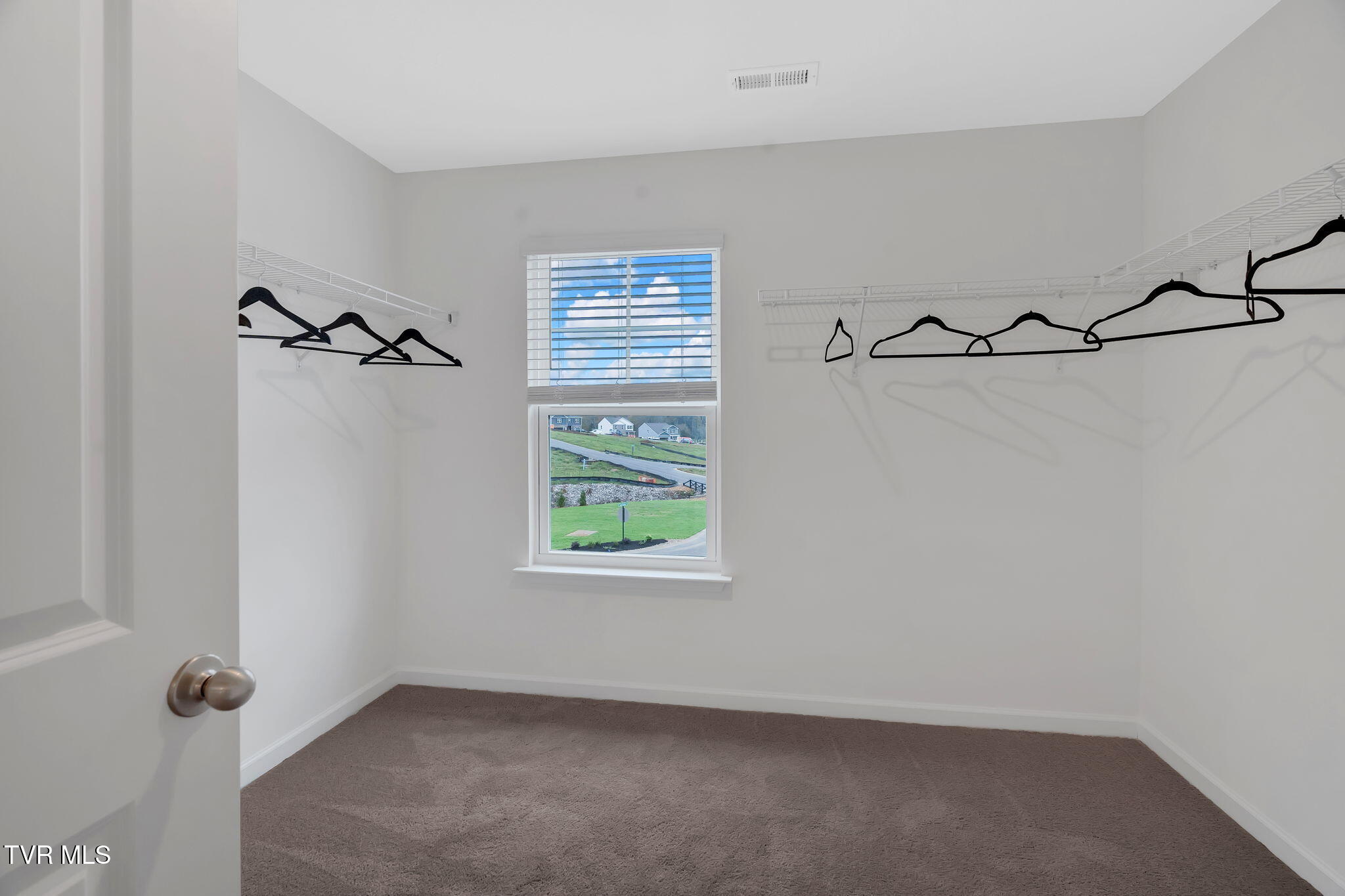 215 Artist Avenue