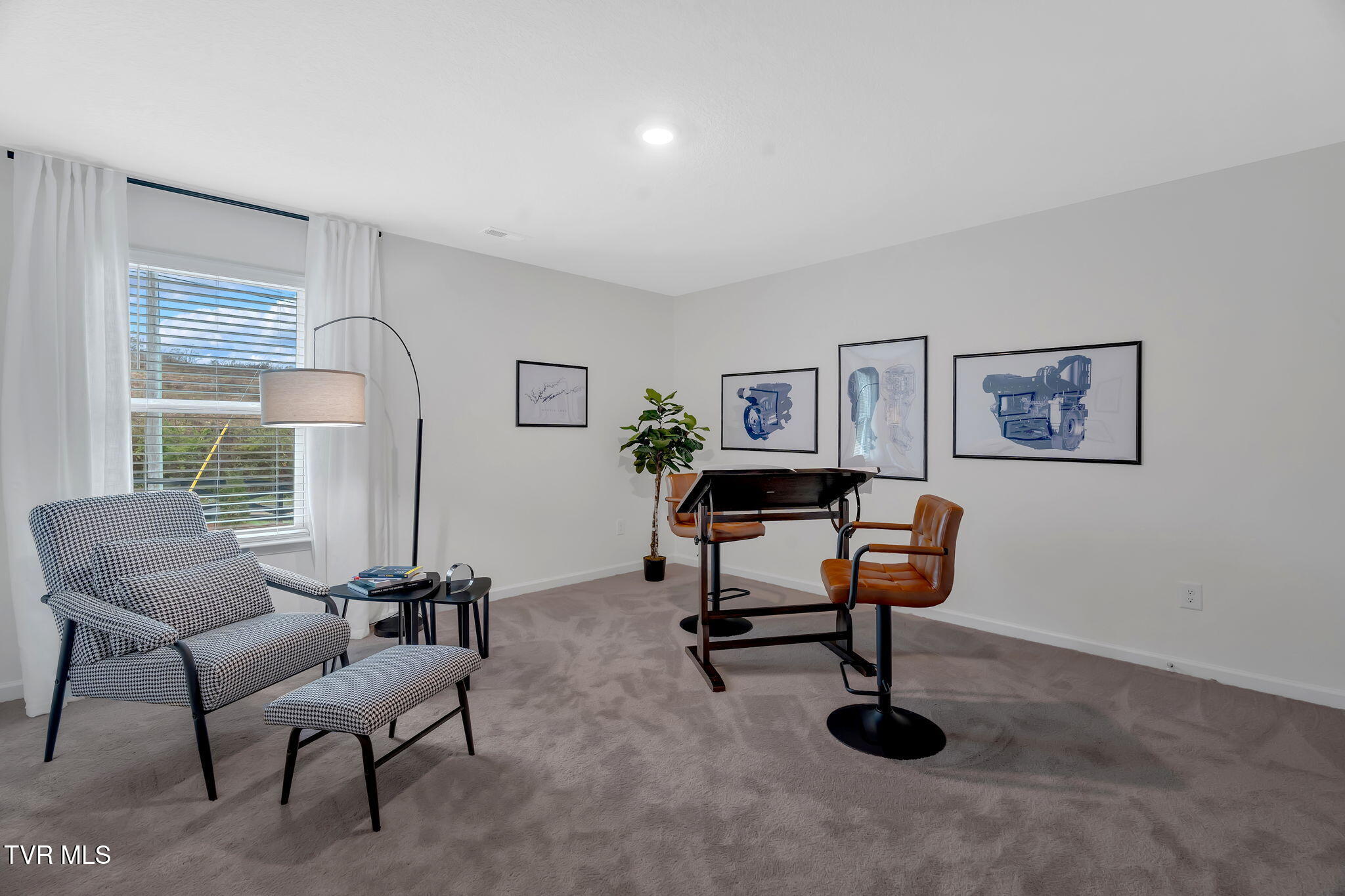 215 Artist Avenue