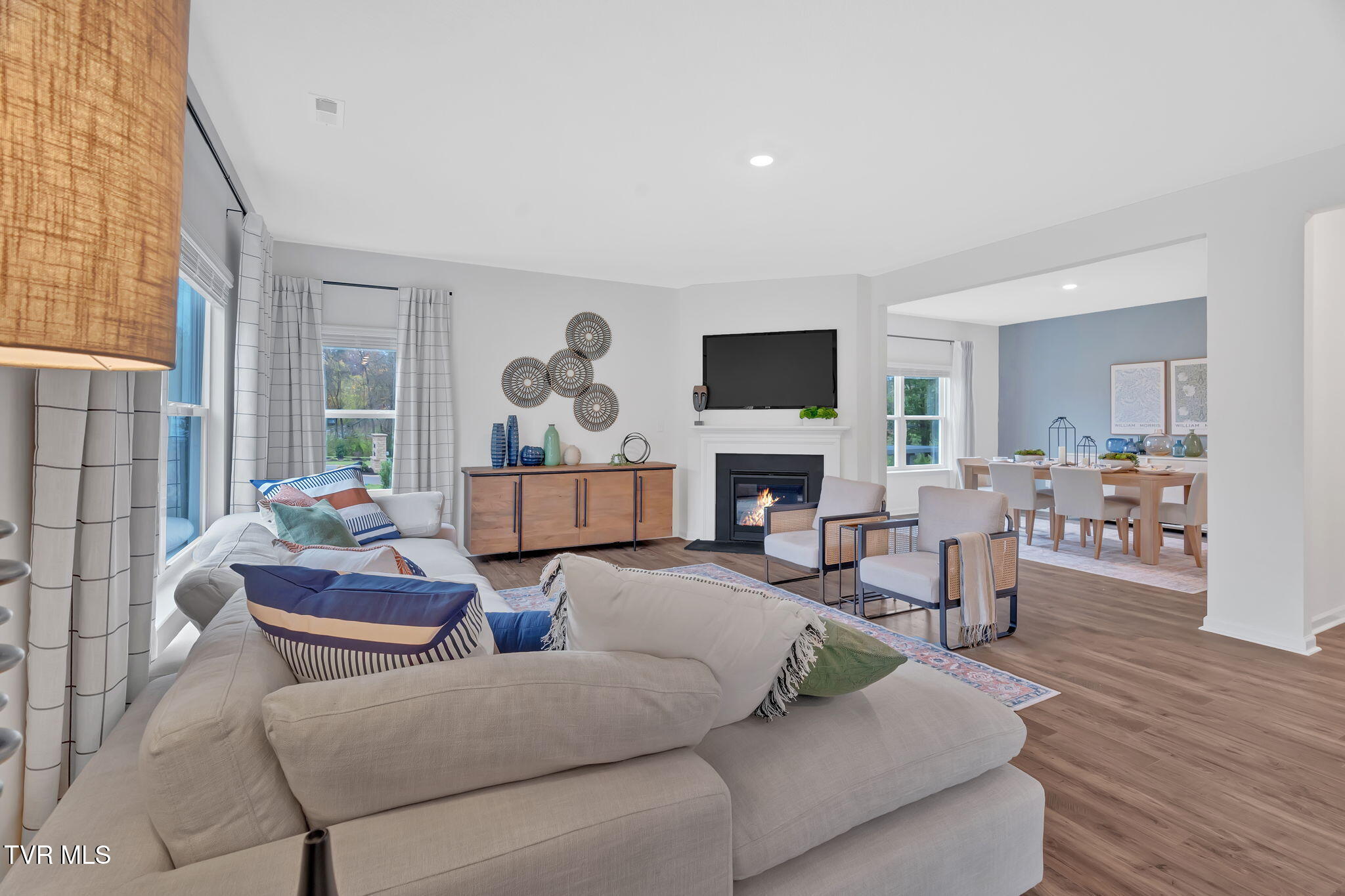 215 Artist Avenue