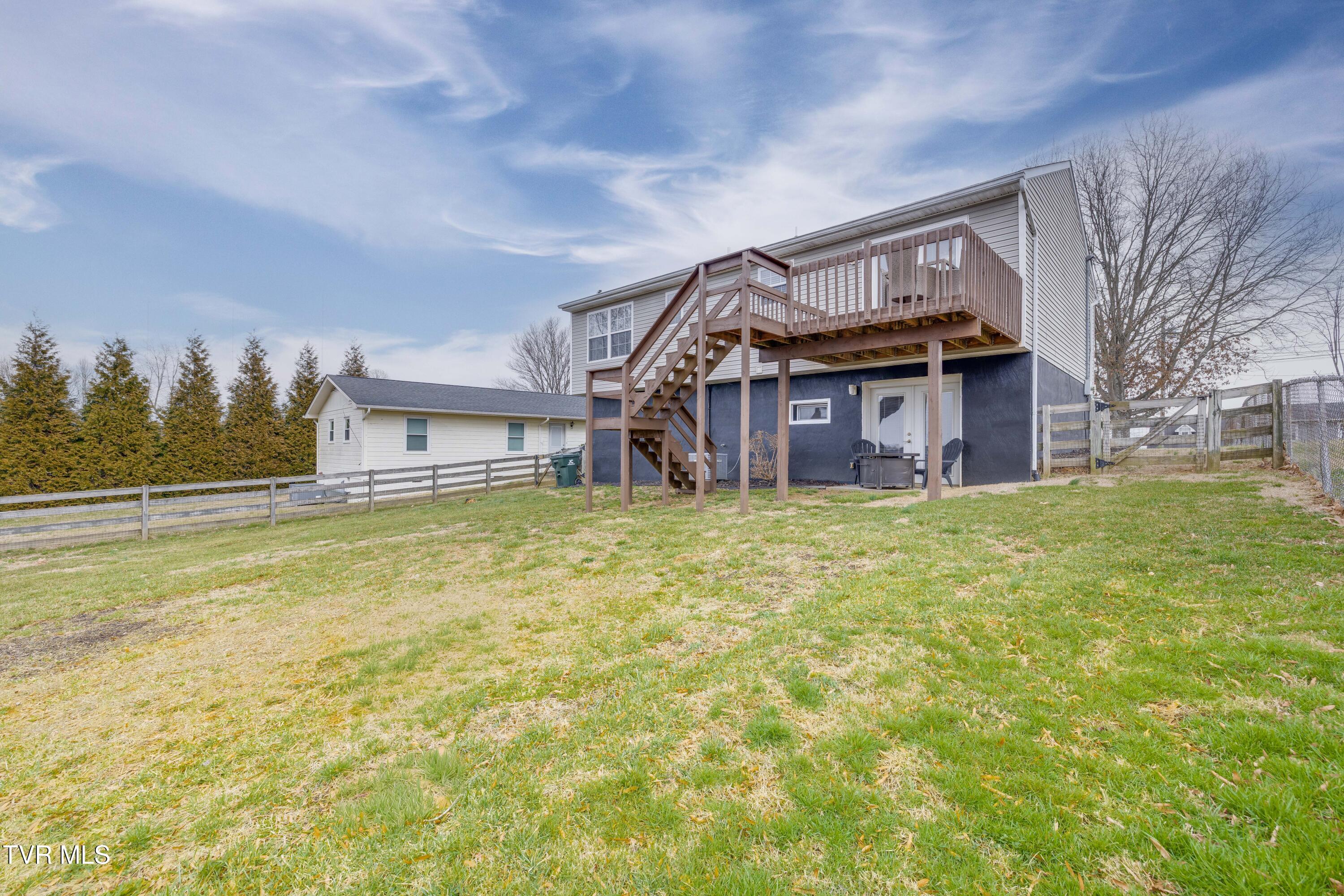 123 Village Lane
