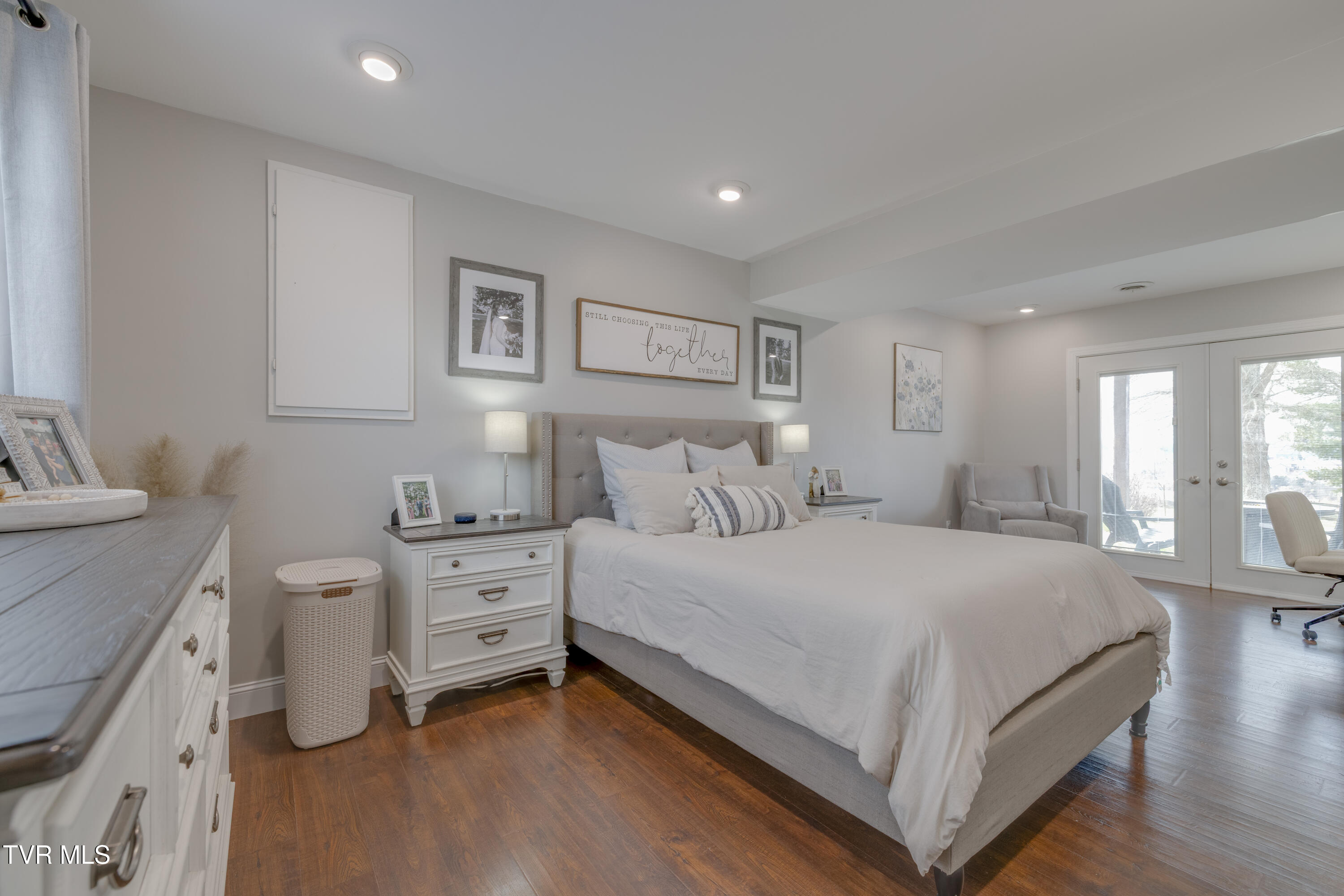 123 Village Lane