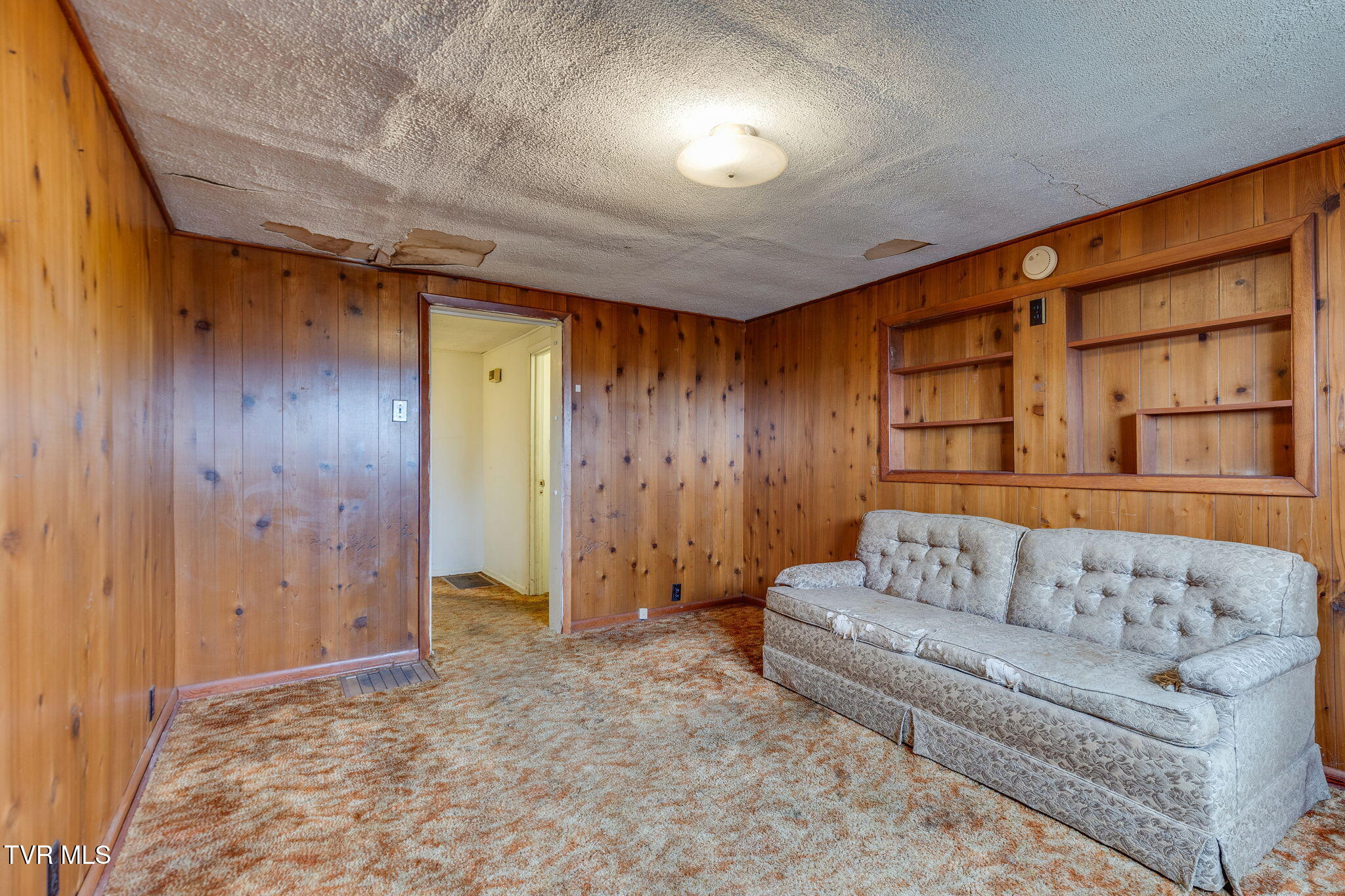 4197 Skyland Drive