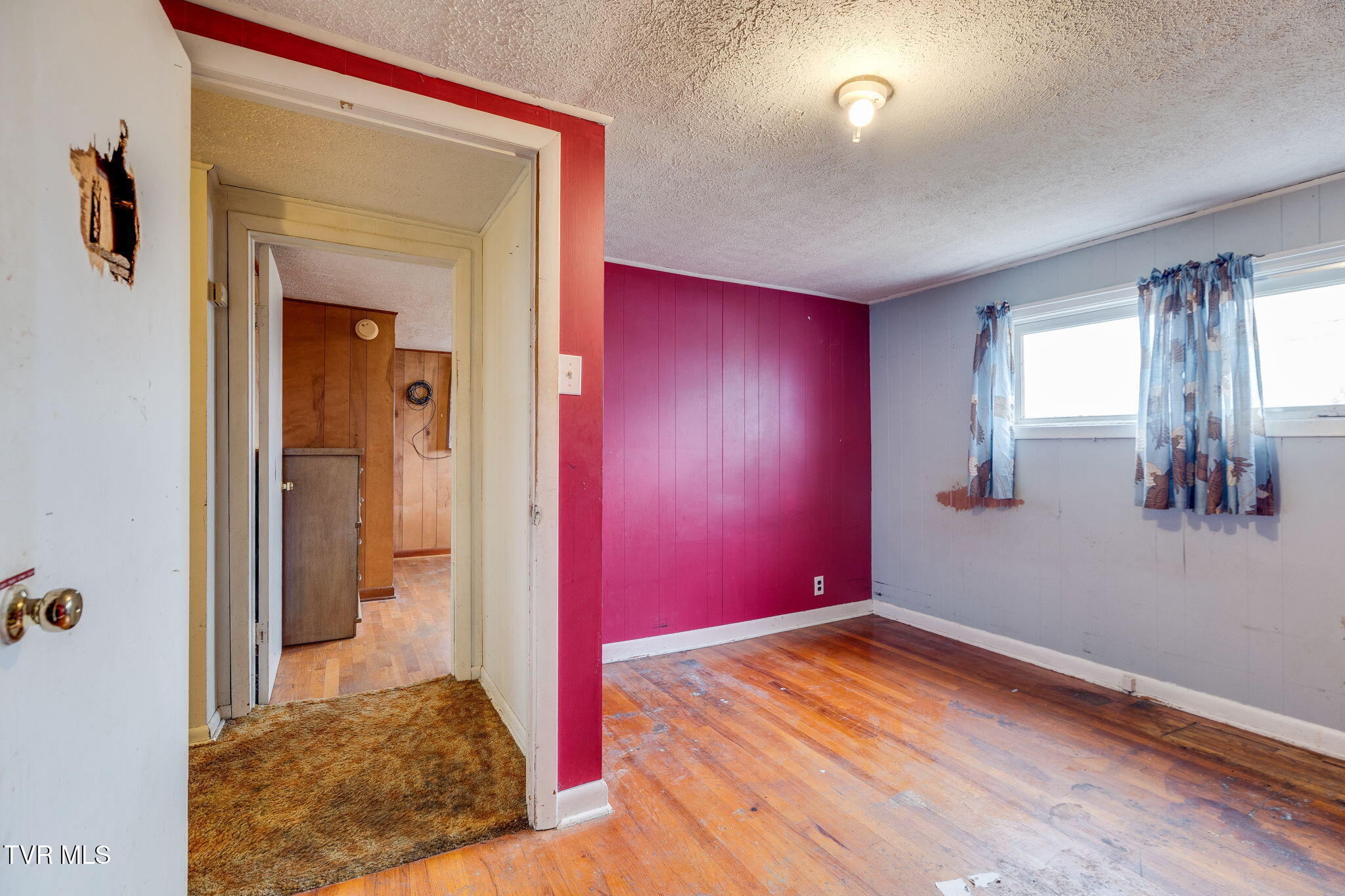 4197 Skyland Drive