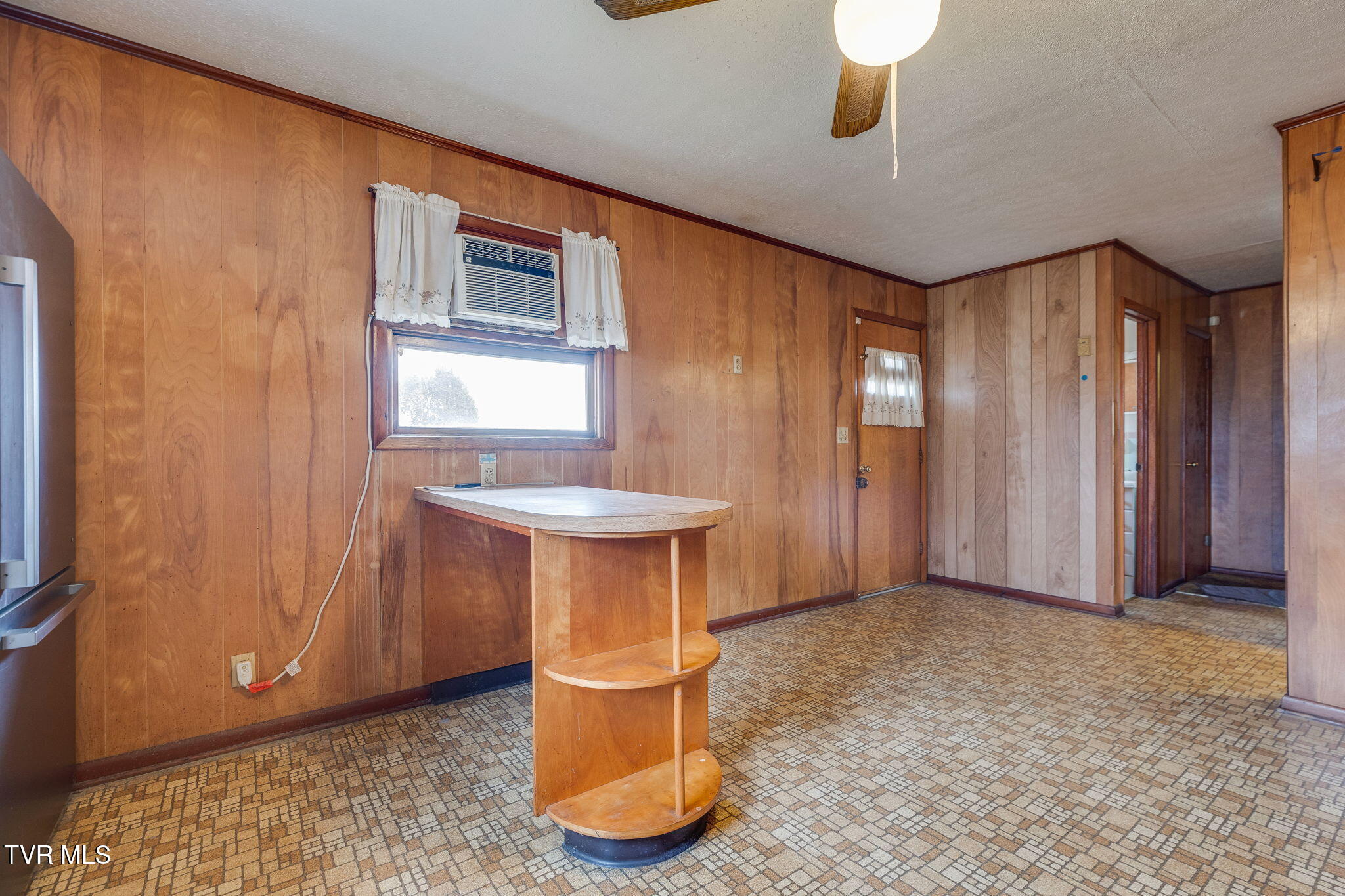 4197 Skyland Drive