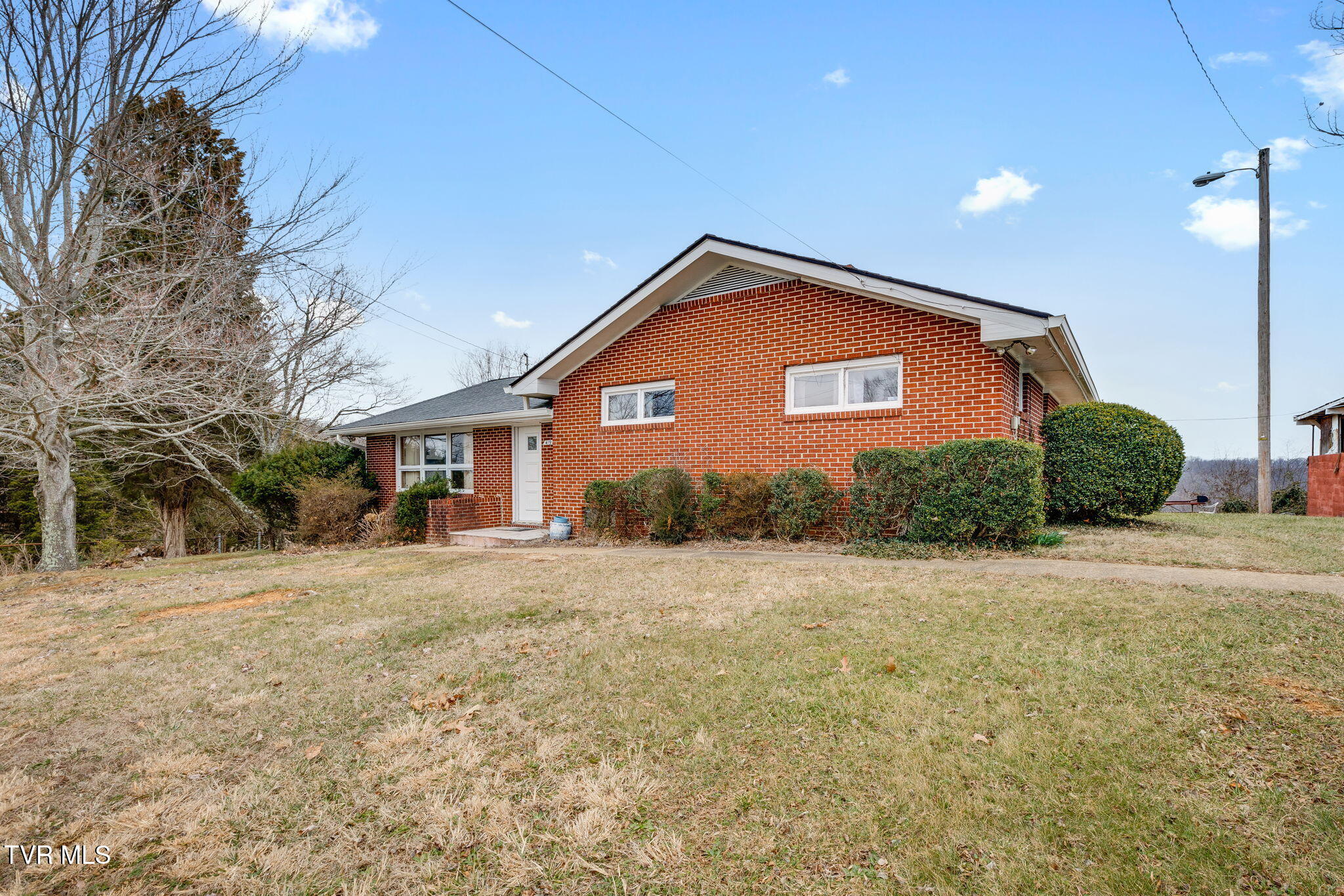 4197 Skyland Drive