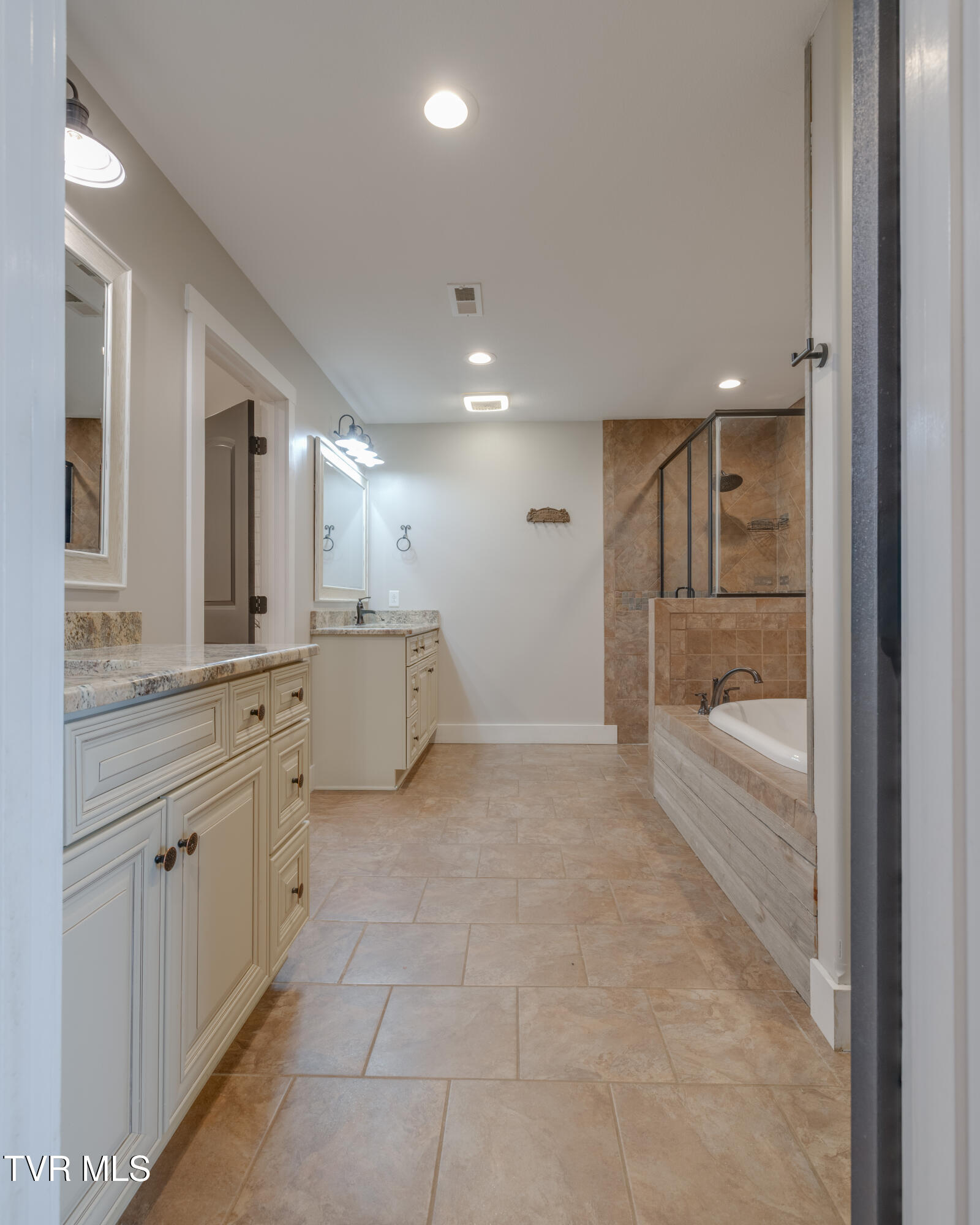 369 Old Embreeville Road