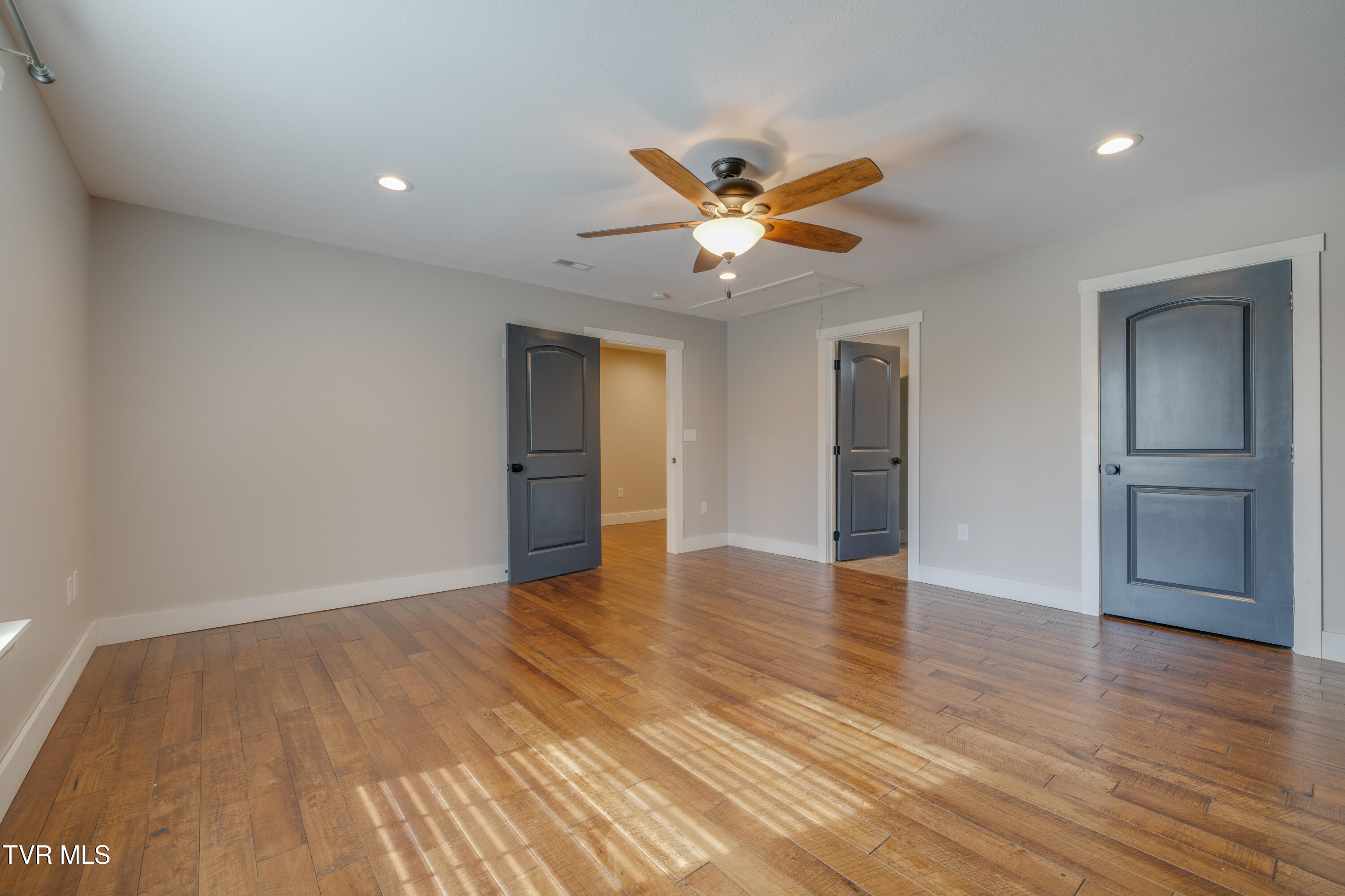 369 Old Embreeville Road