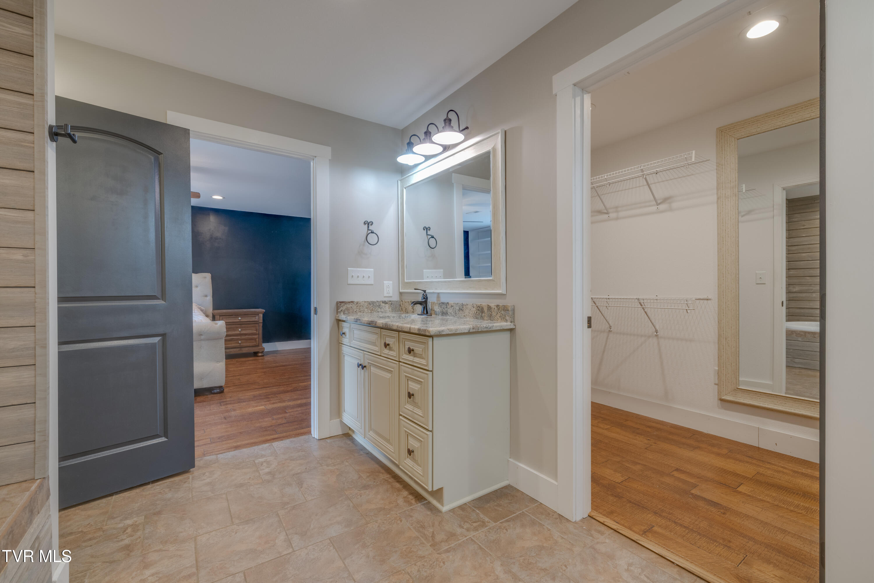 369 Old Embreeville Road