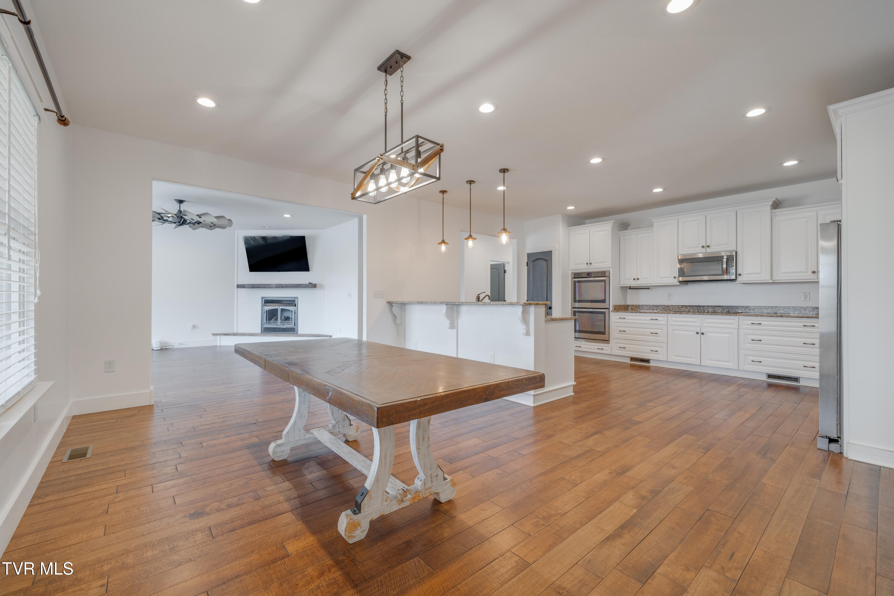 369 Old Embreeville Road