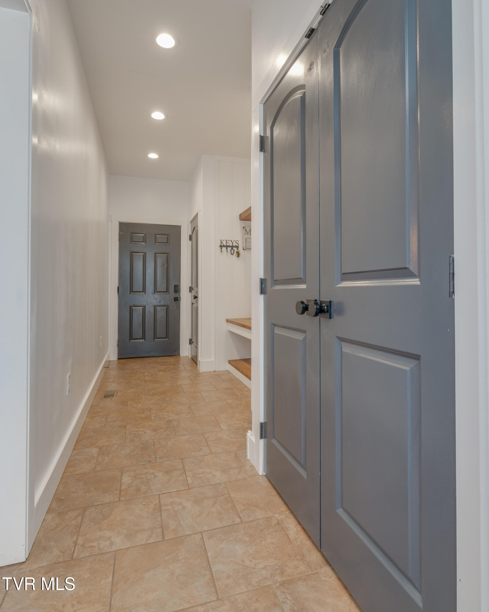 369 Old Embreeville Road