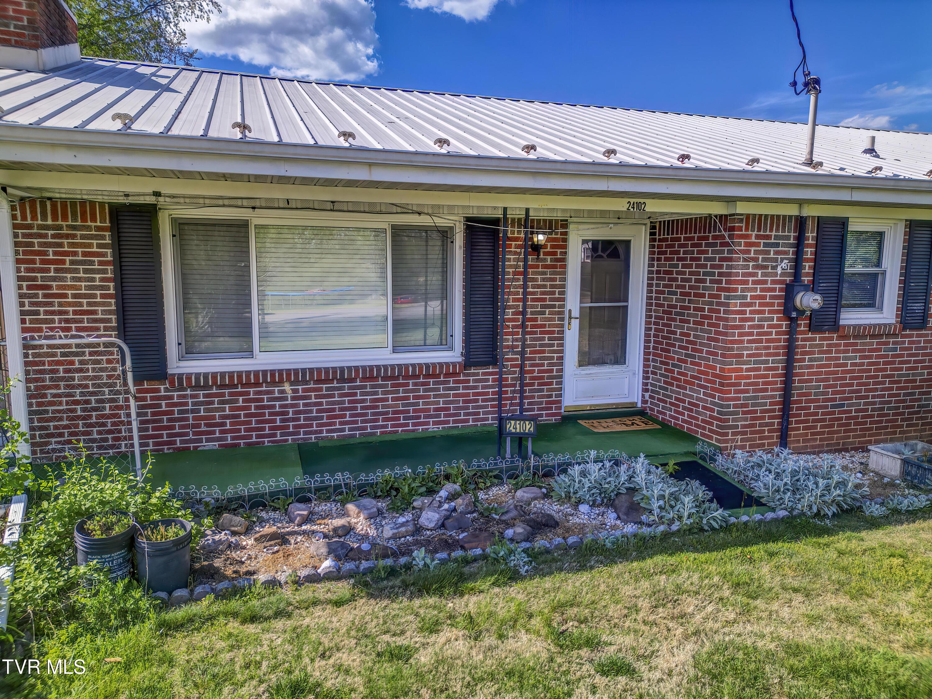 24102 Crimson Drive