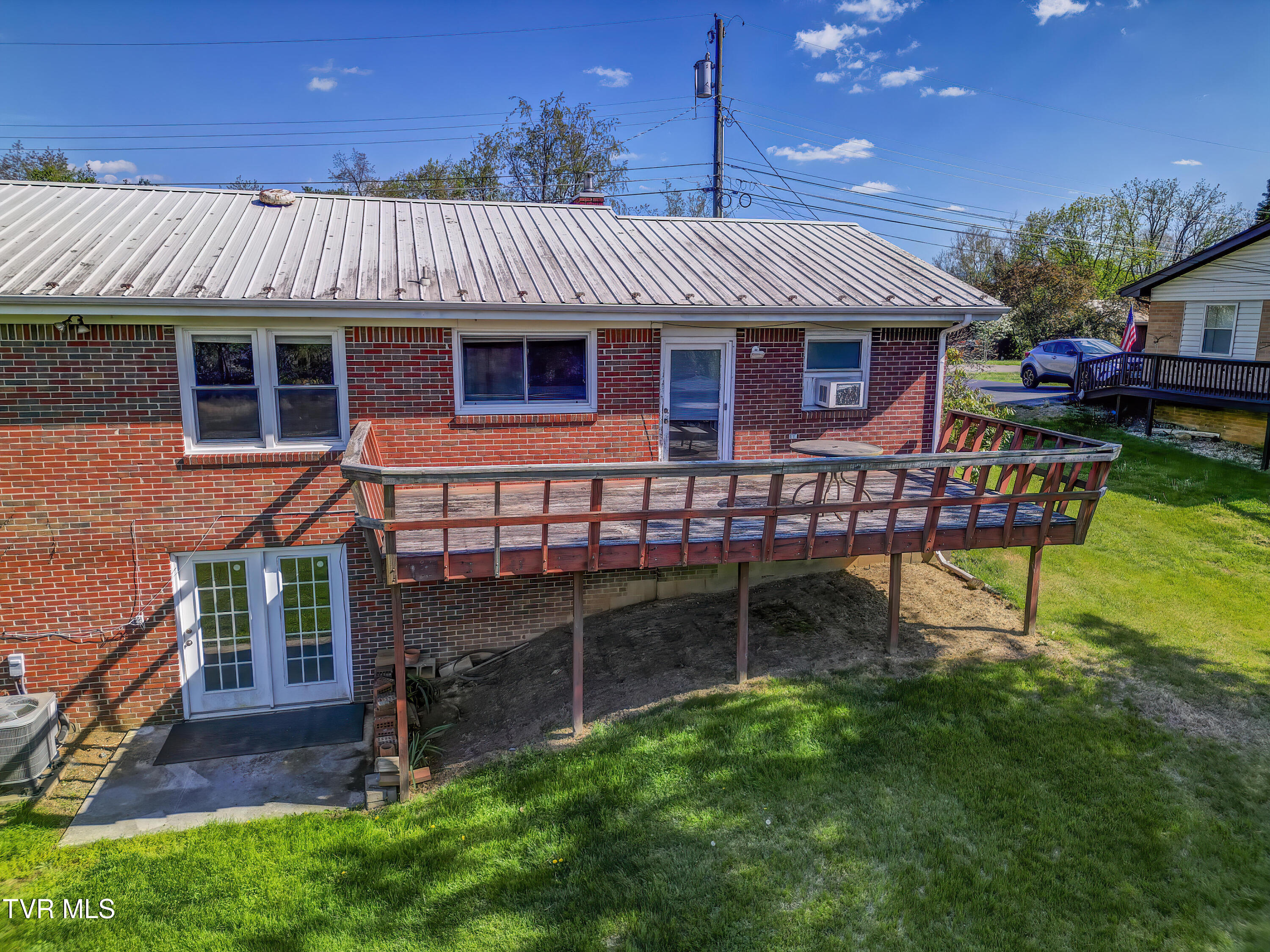 24102 Crimson Drive