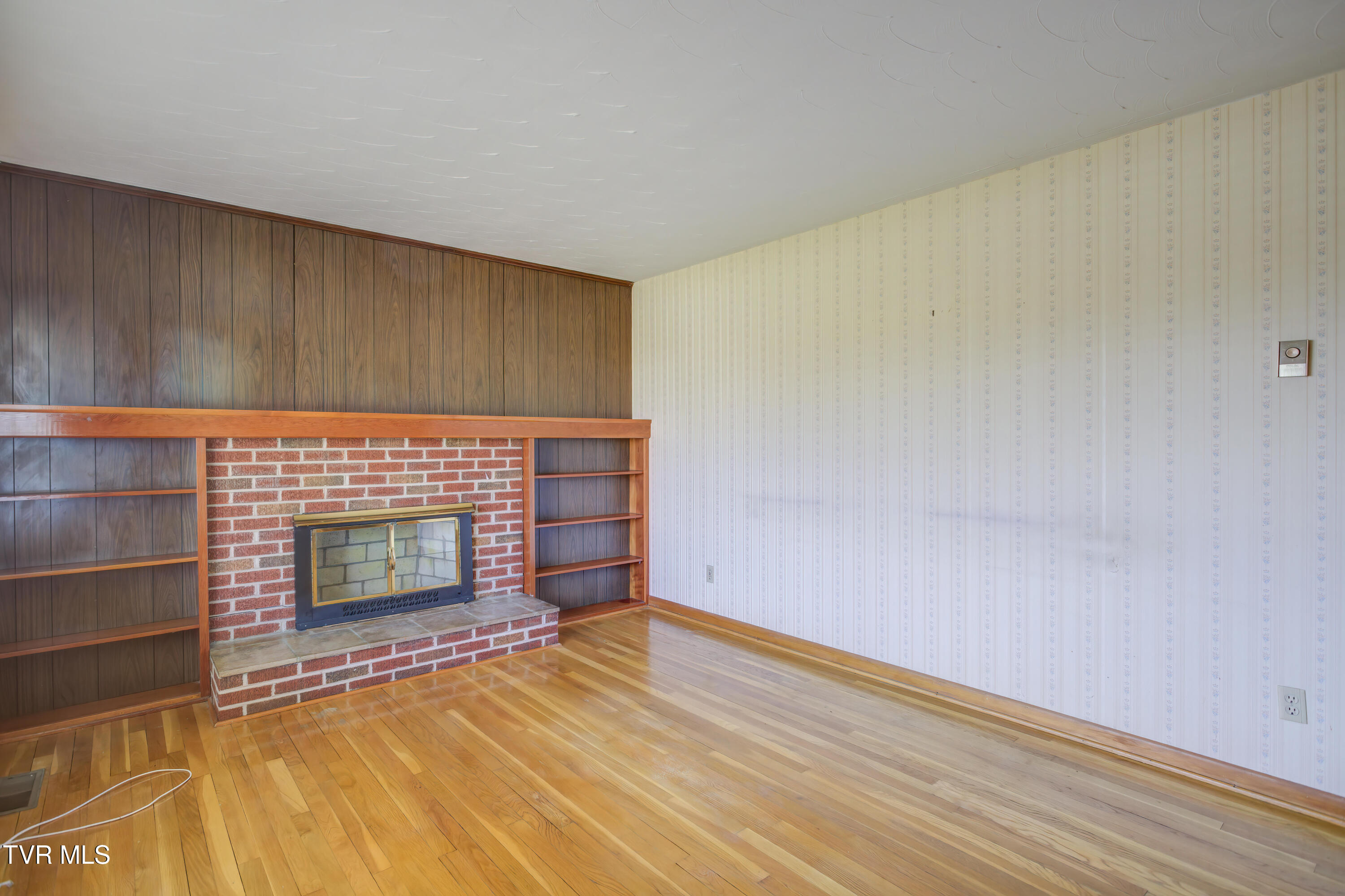 24102 Crimson Drive