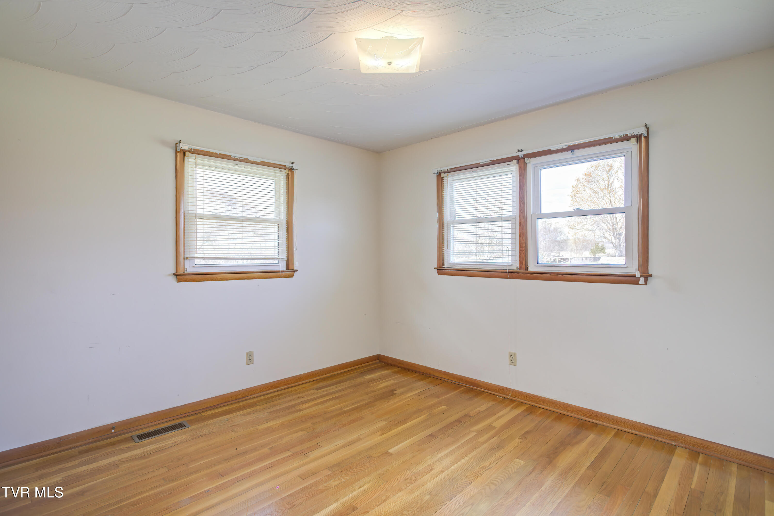 24102 Crimson Drive