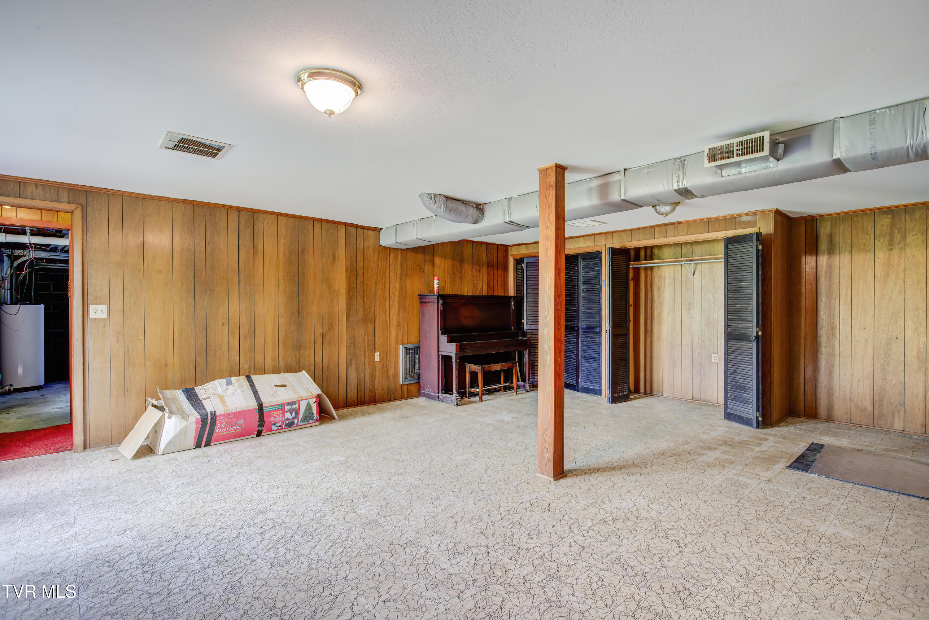24102 Crimson Drive
