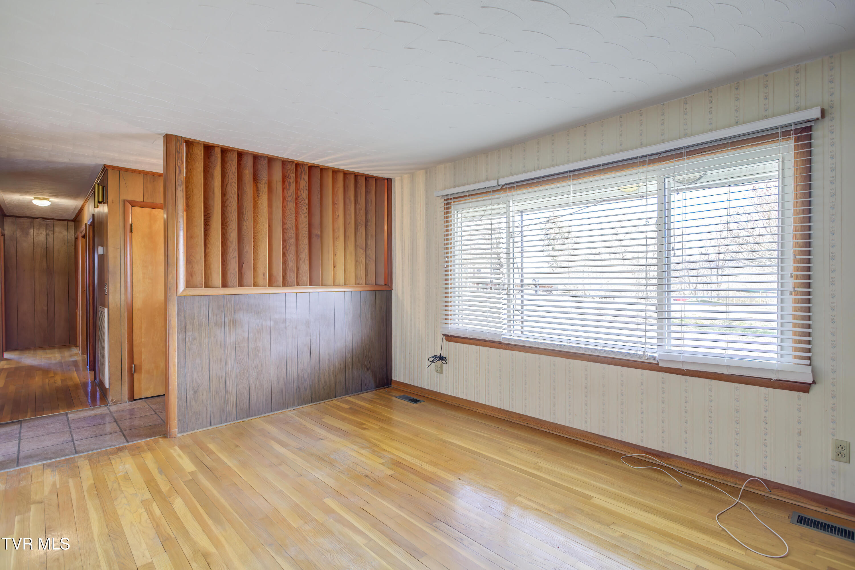 24102 Crimson Drive
