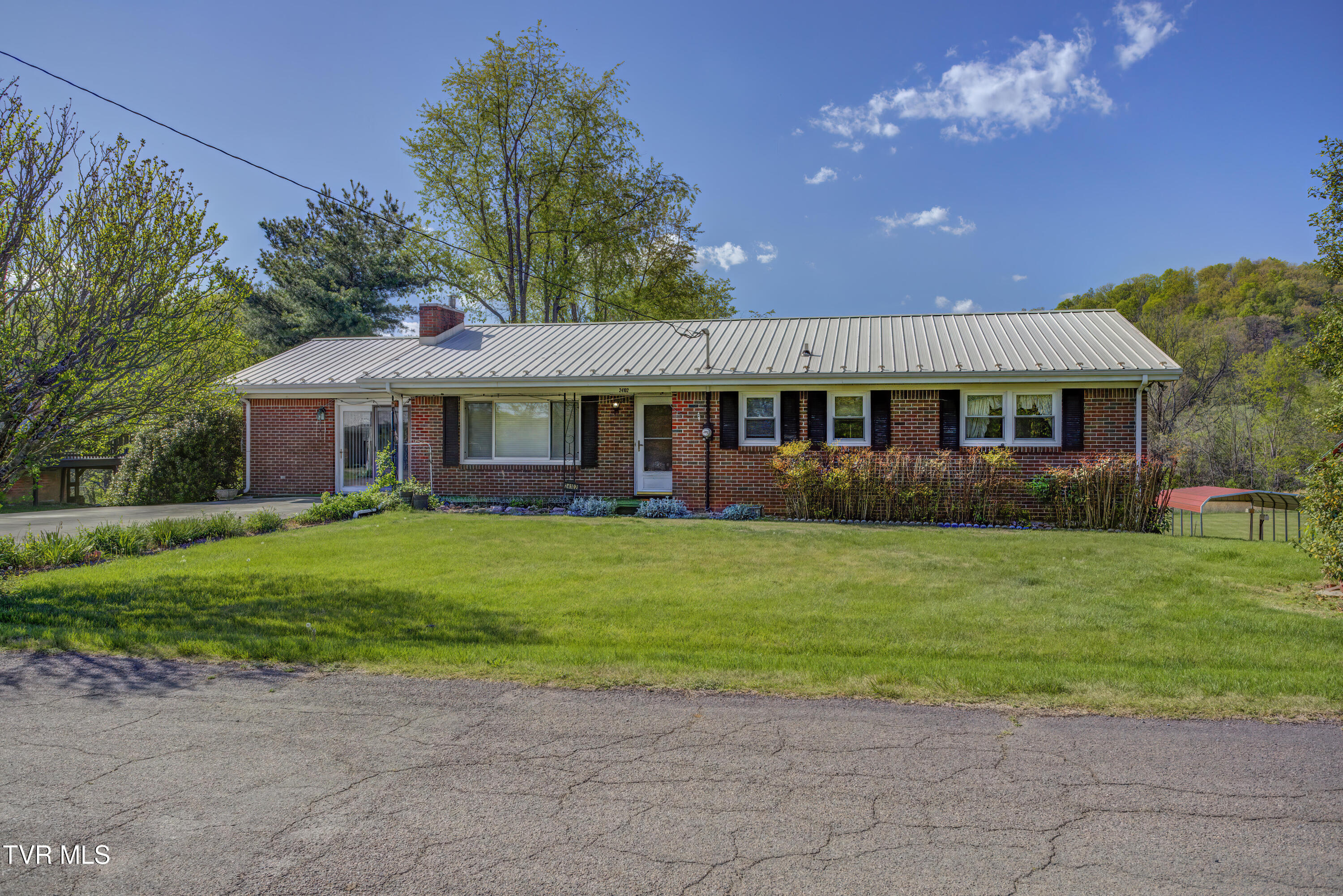 24102 Crimson Drive
