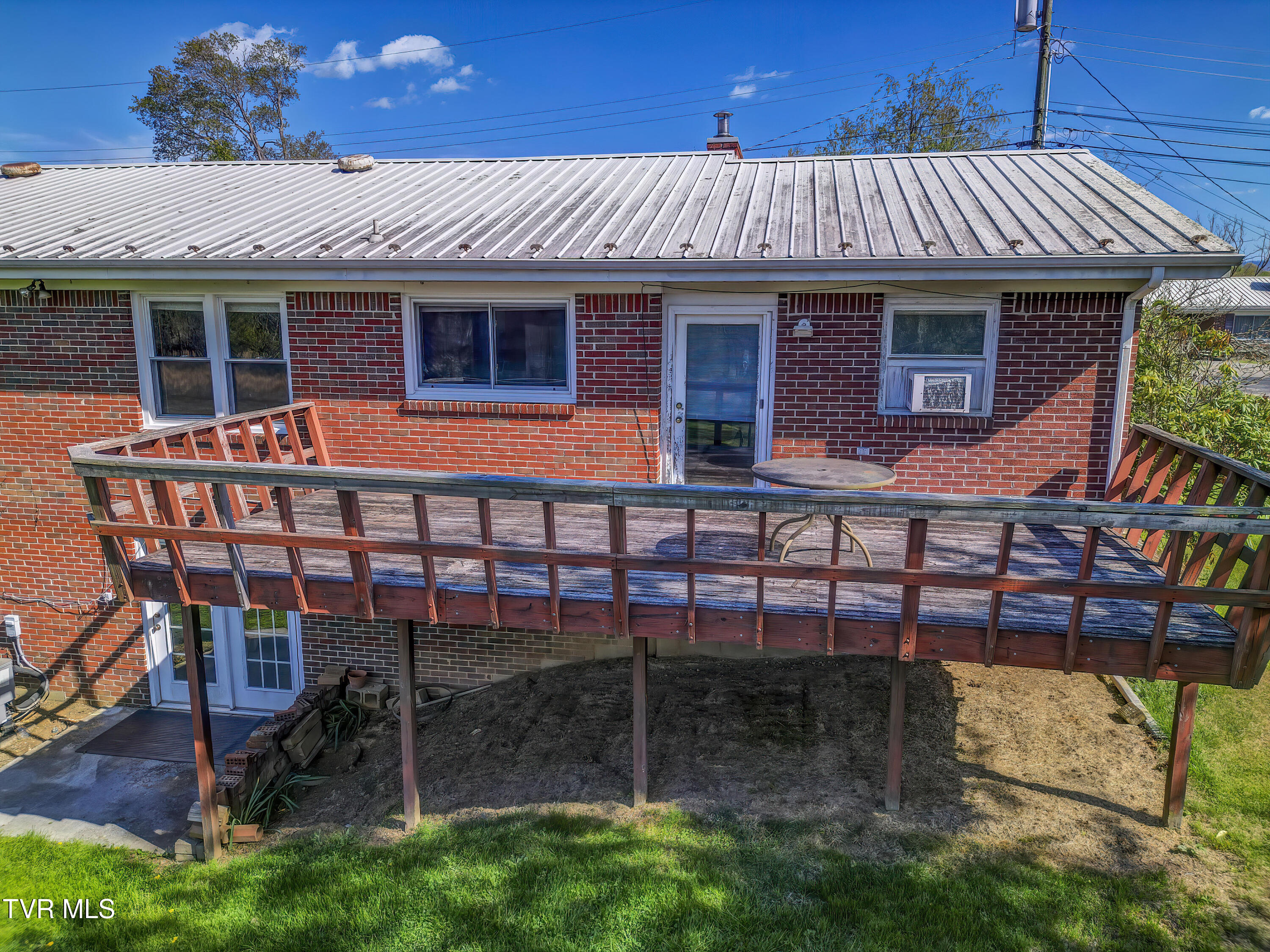 24102 Crimson Drive