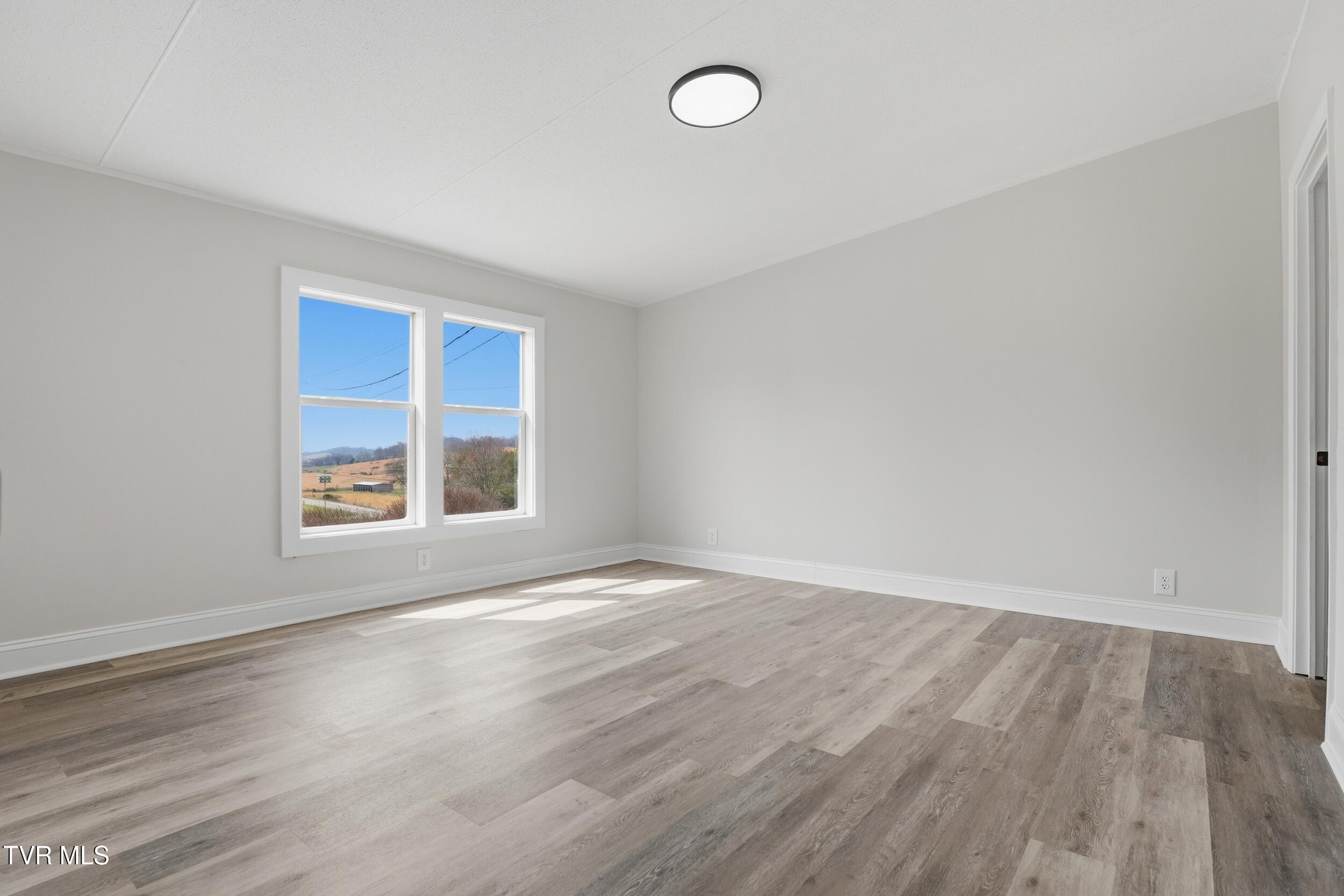 108 Hensley Loop