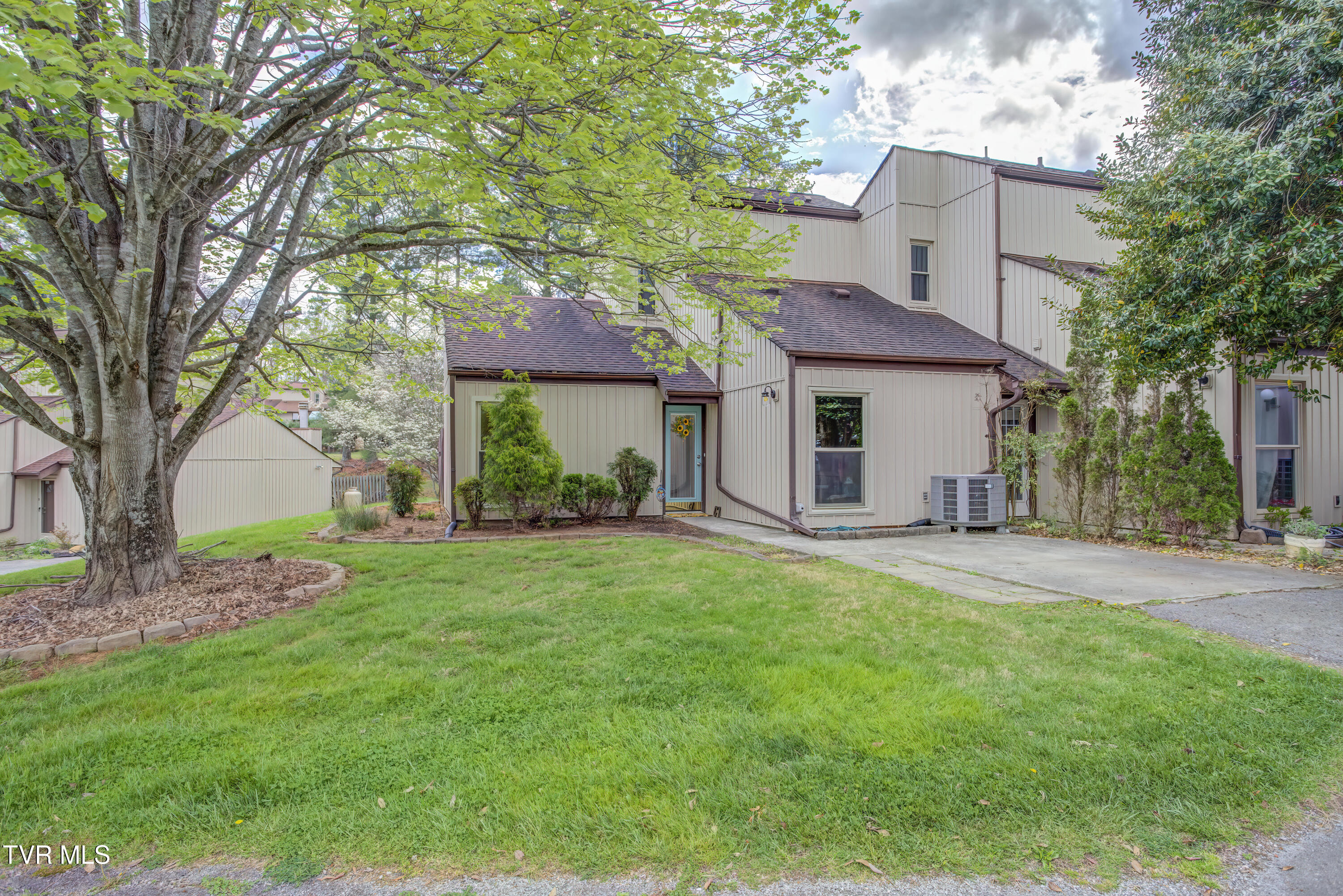 780 Hamilton Road Apt C1