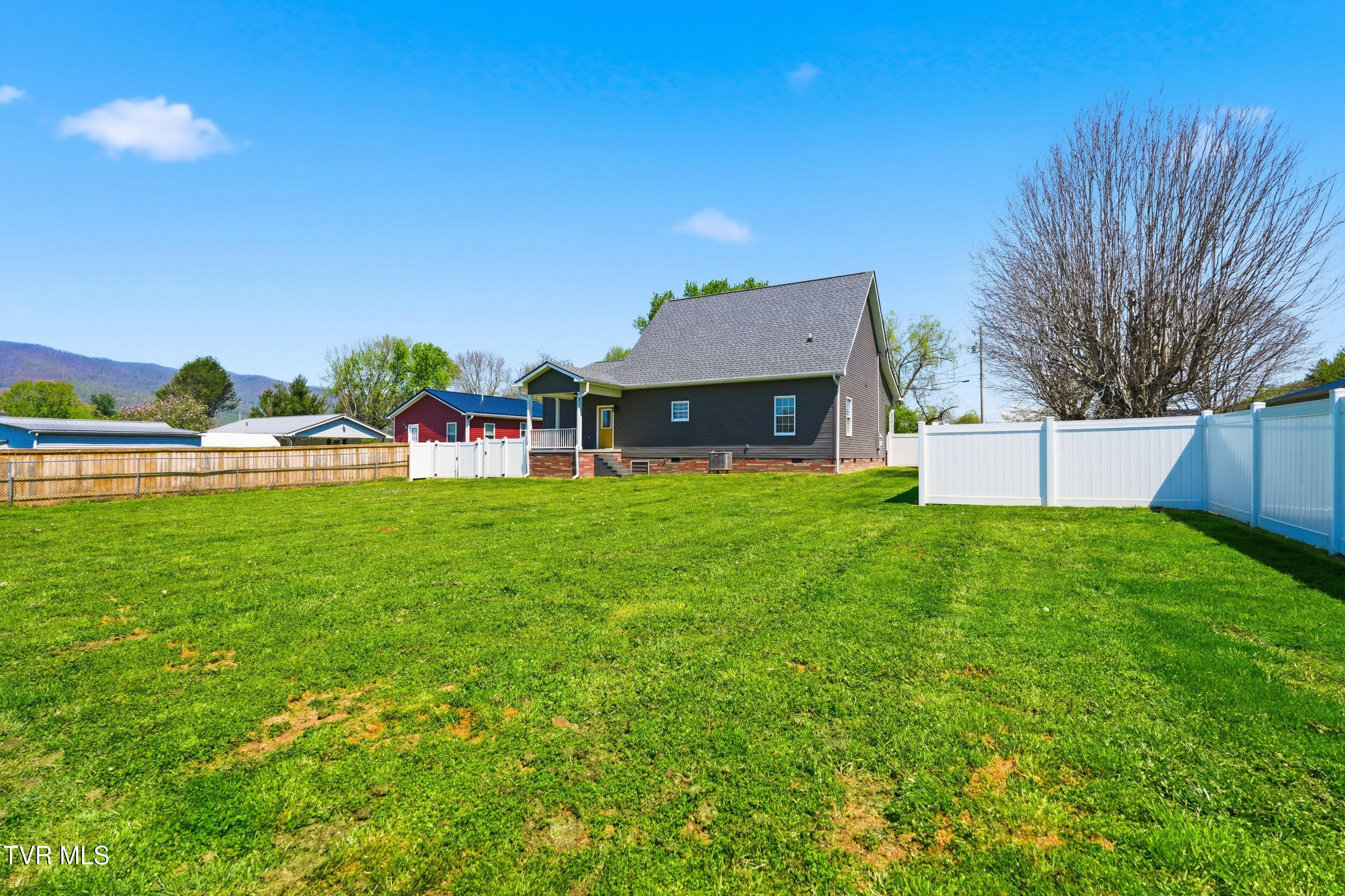 162 Starlight Drive