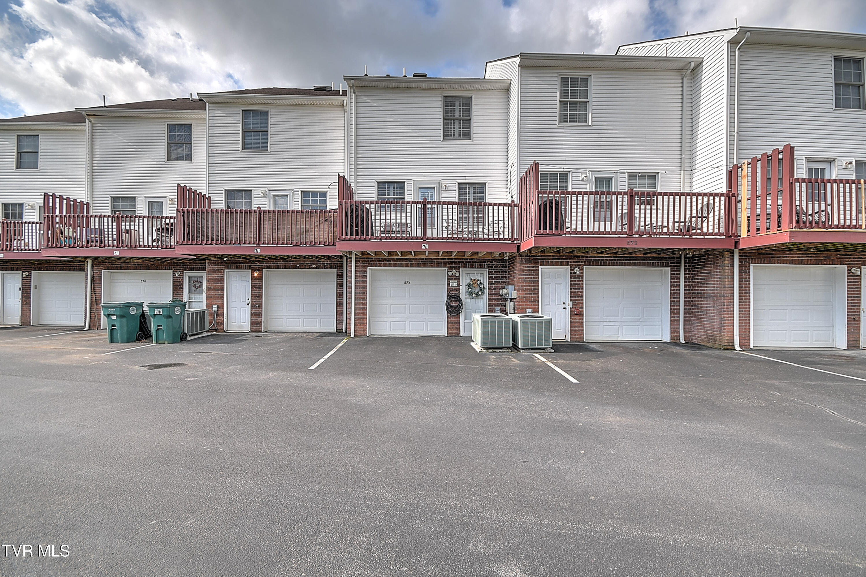 574 Beaverview Drive