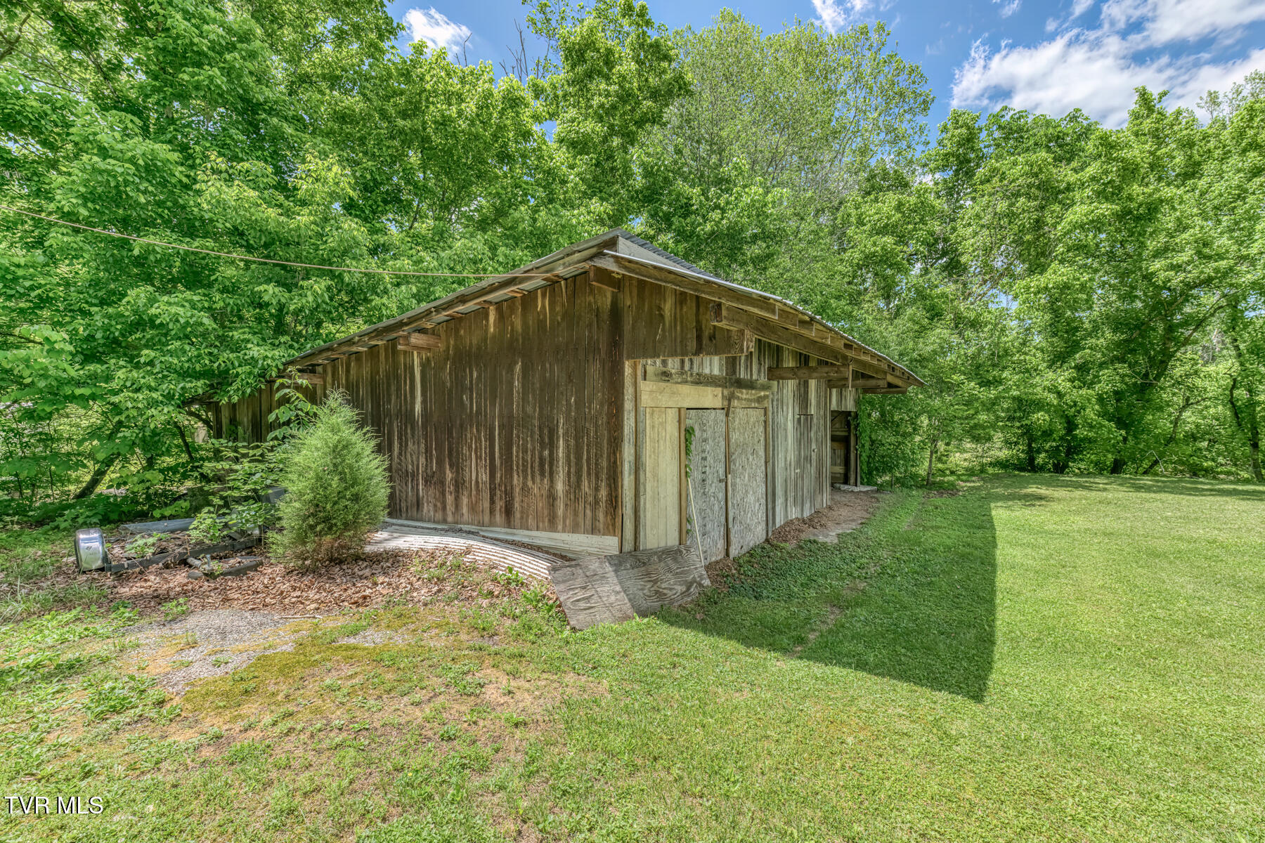 231 Ollis Bowers Hill Road