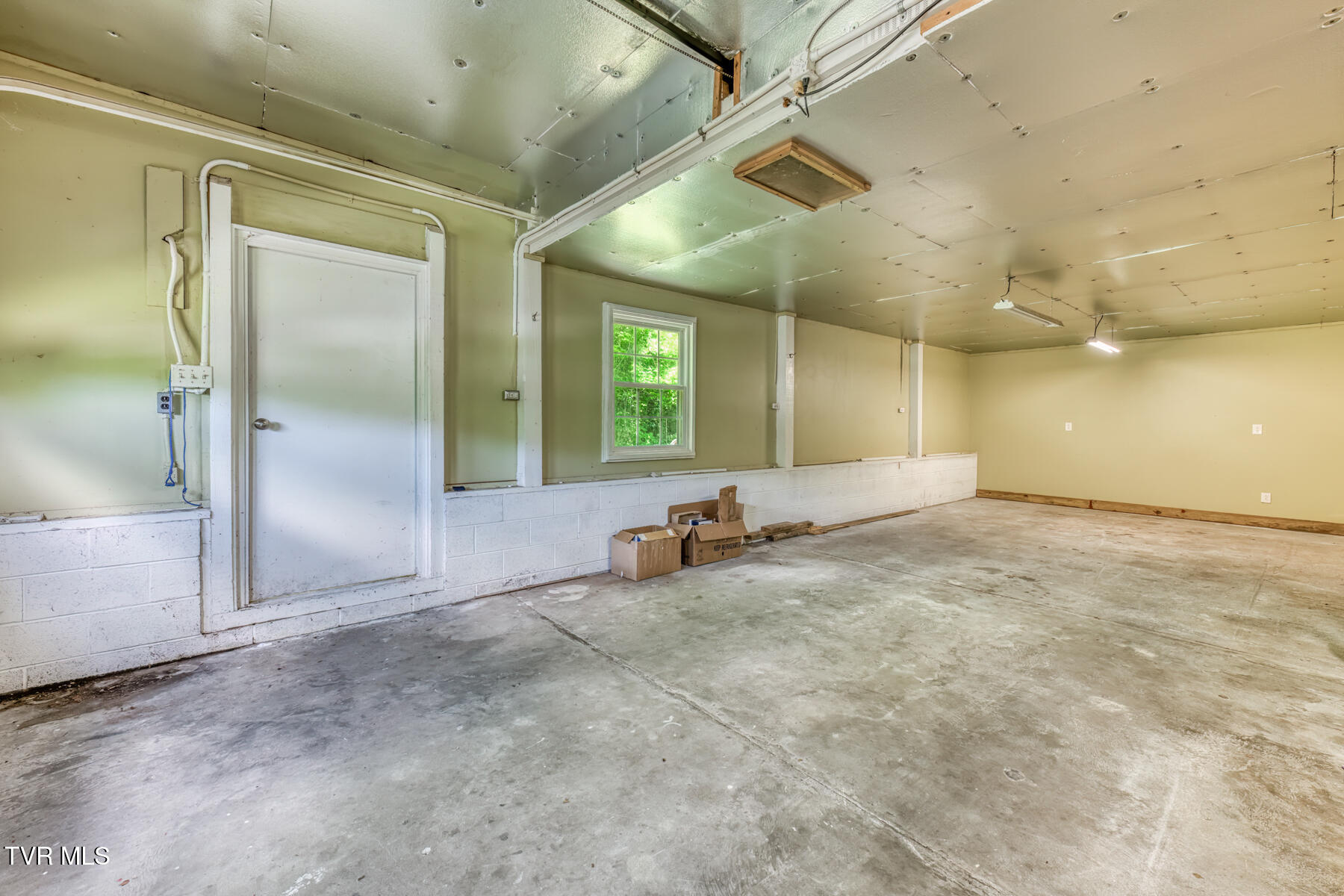 231 Ollis Bowers Hill Road