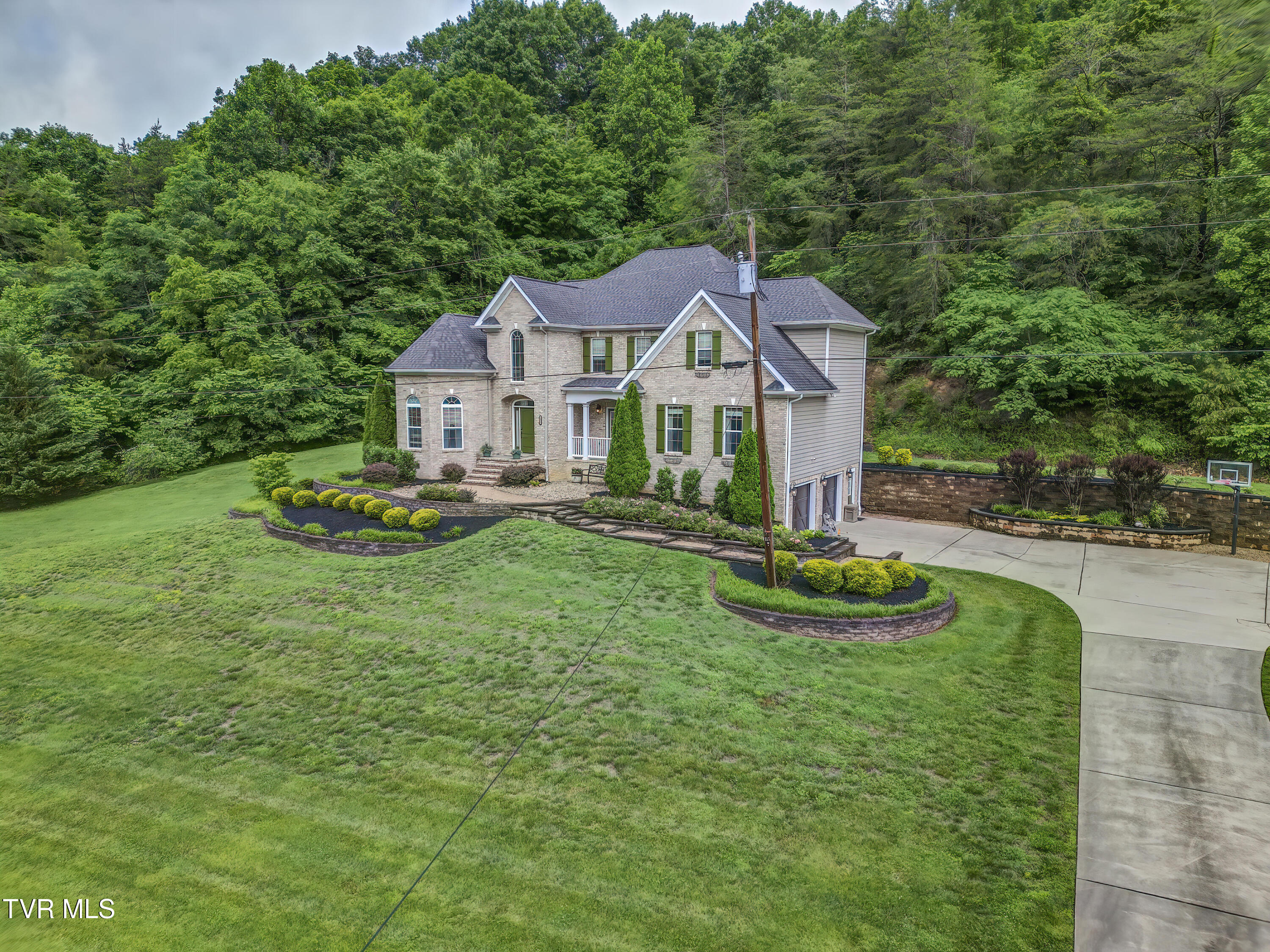 2823 Van Hill Road