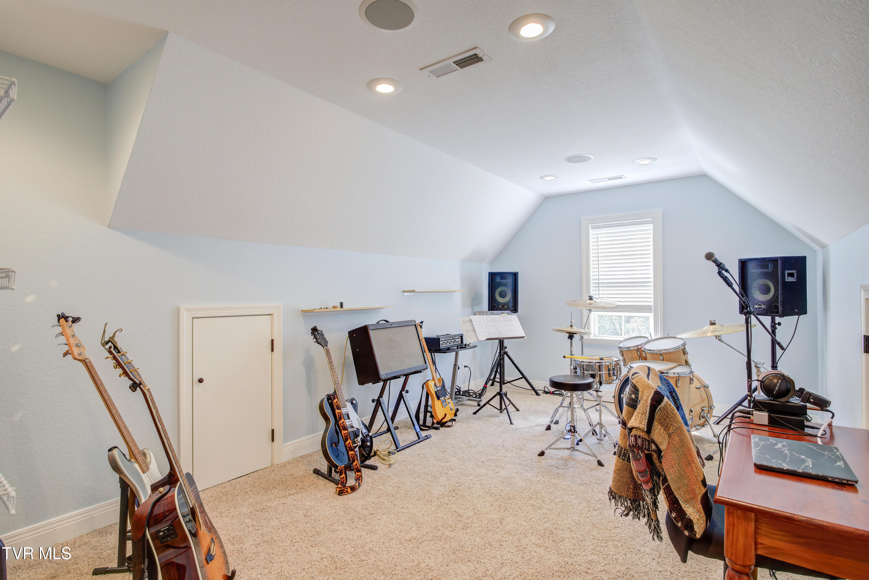 2823 Van Hill Road
