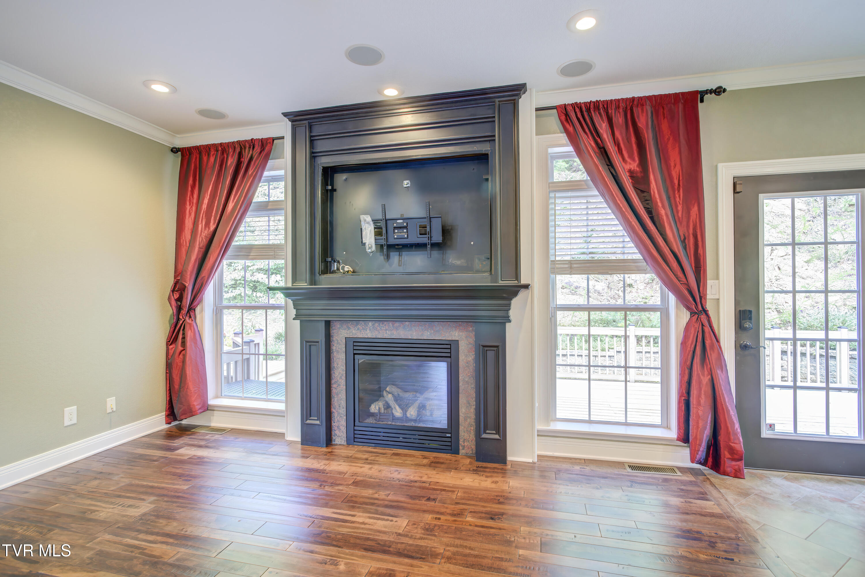 2823 Van Hill Road