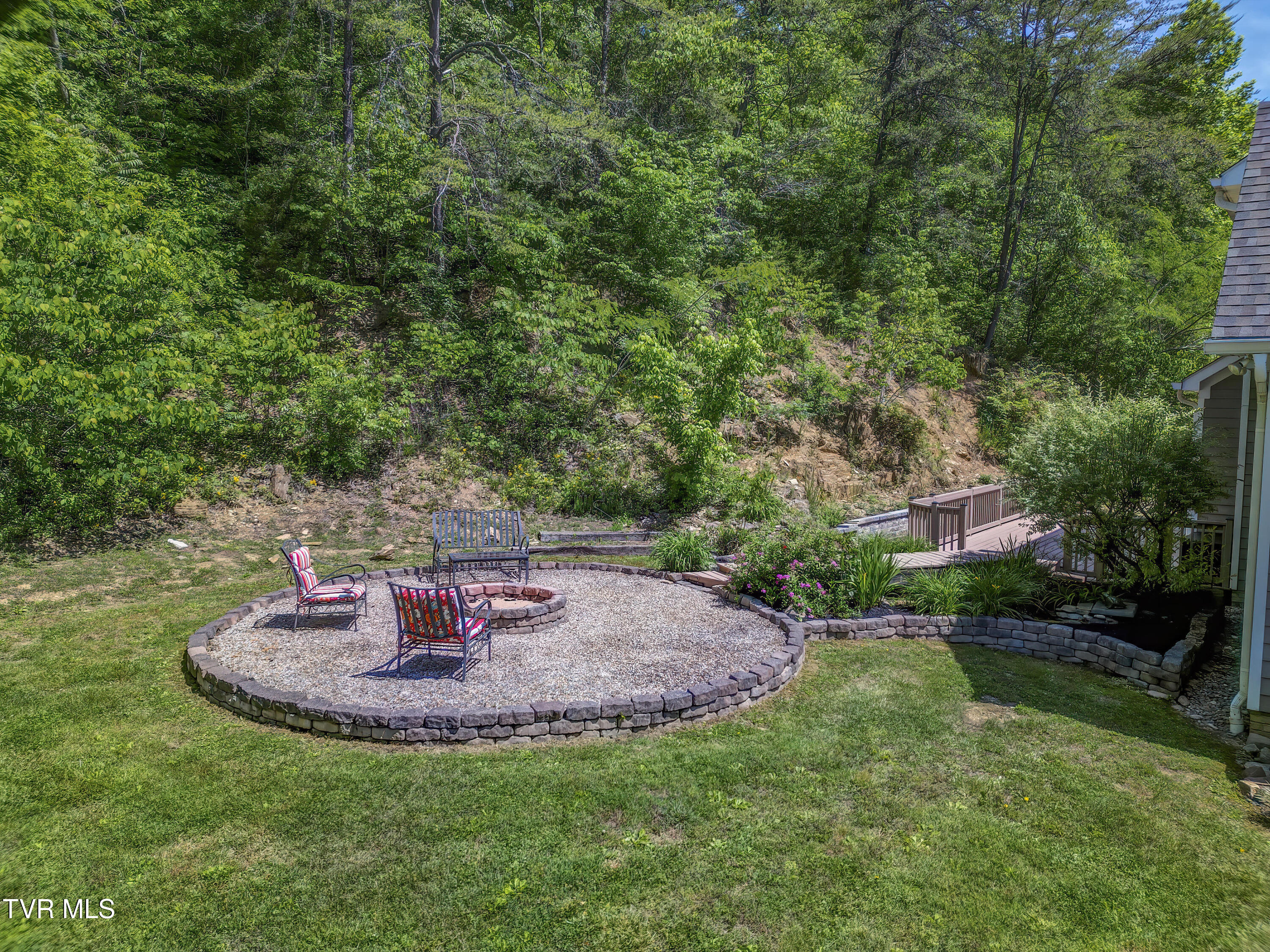 2823 Van Hill Road