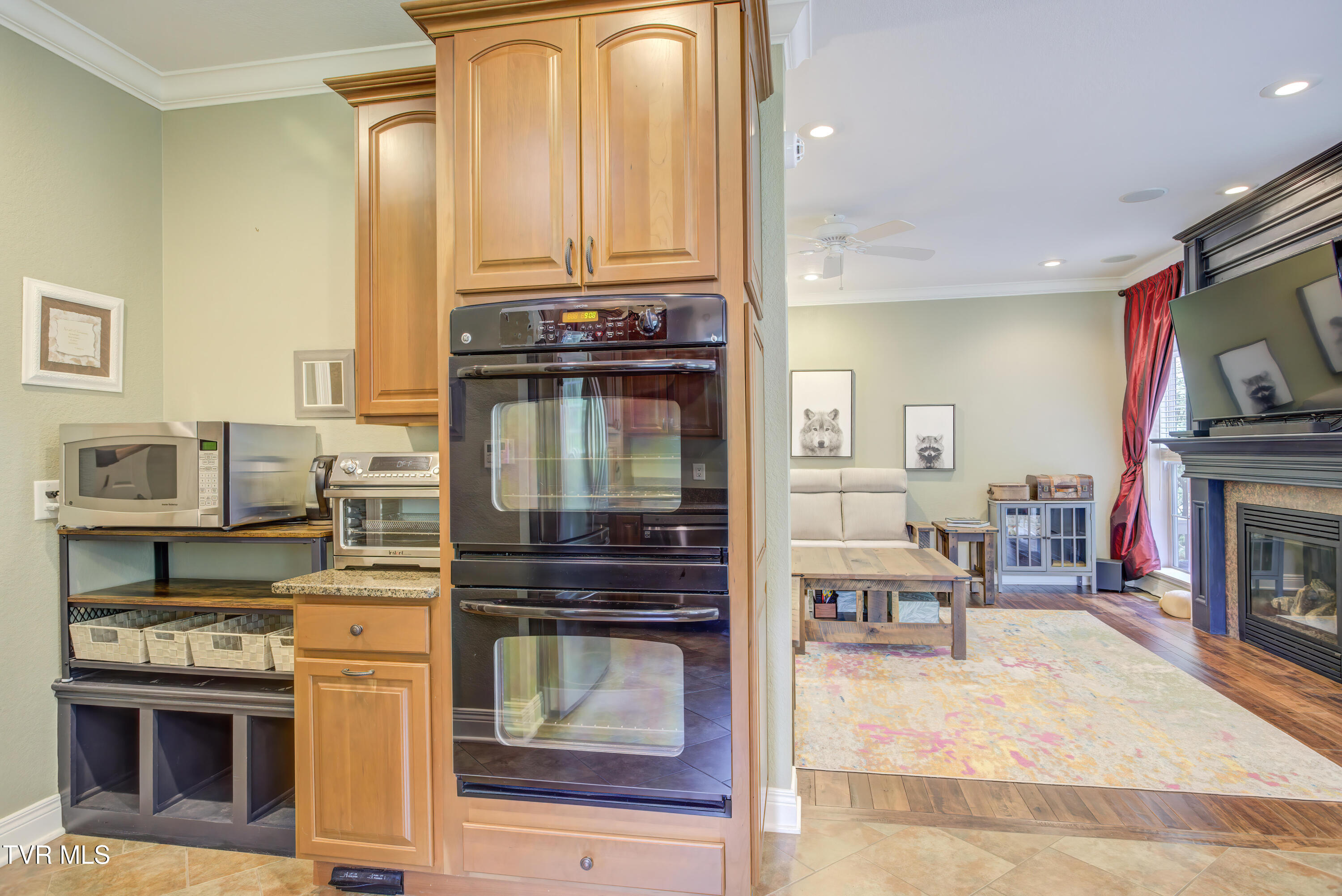 2823 Van Hill Road