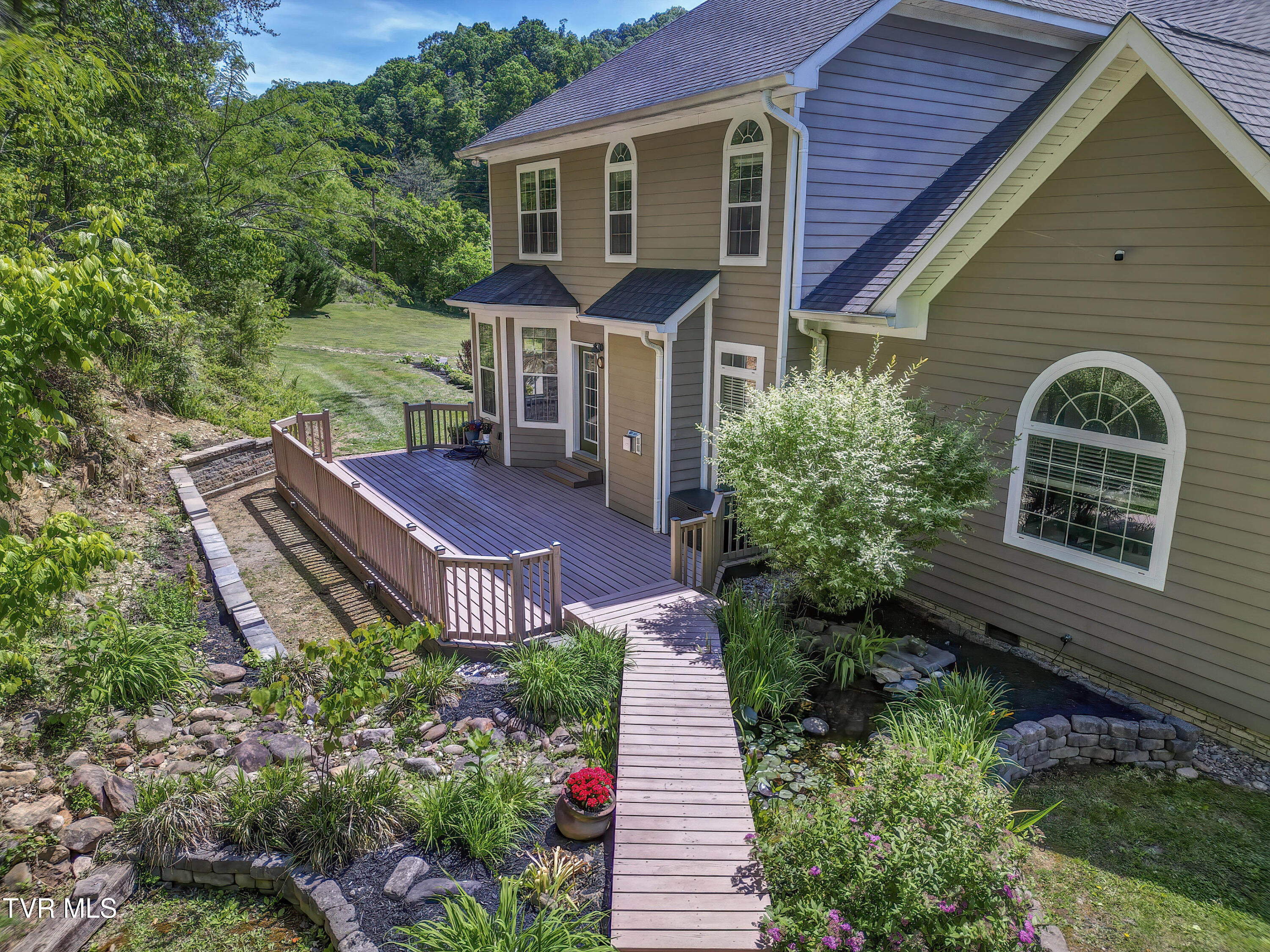 2823 Van Hill Road