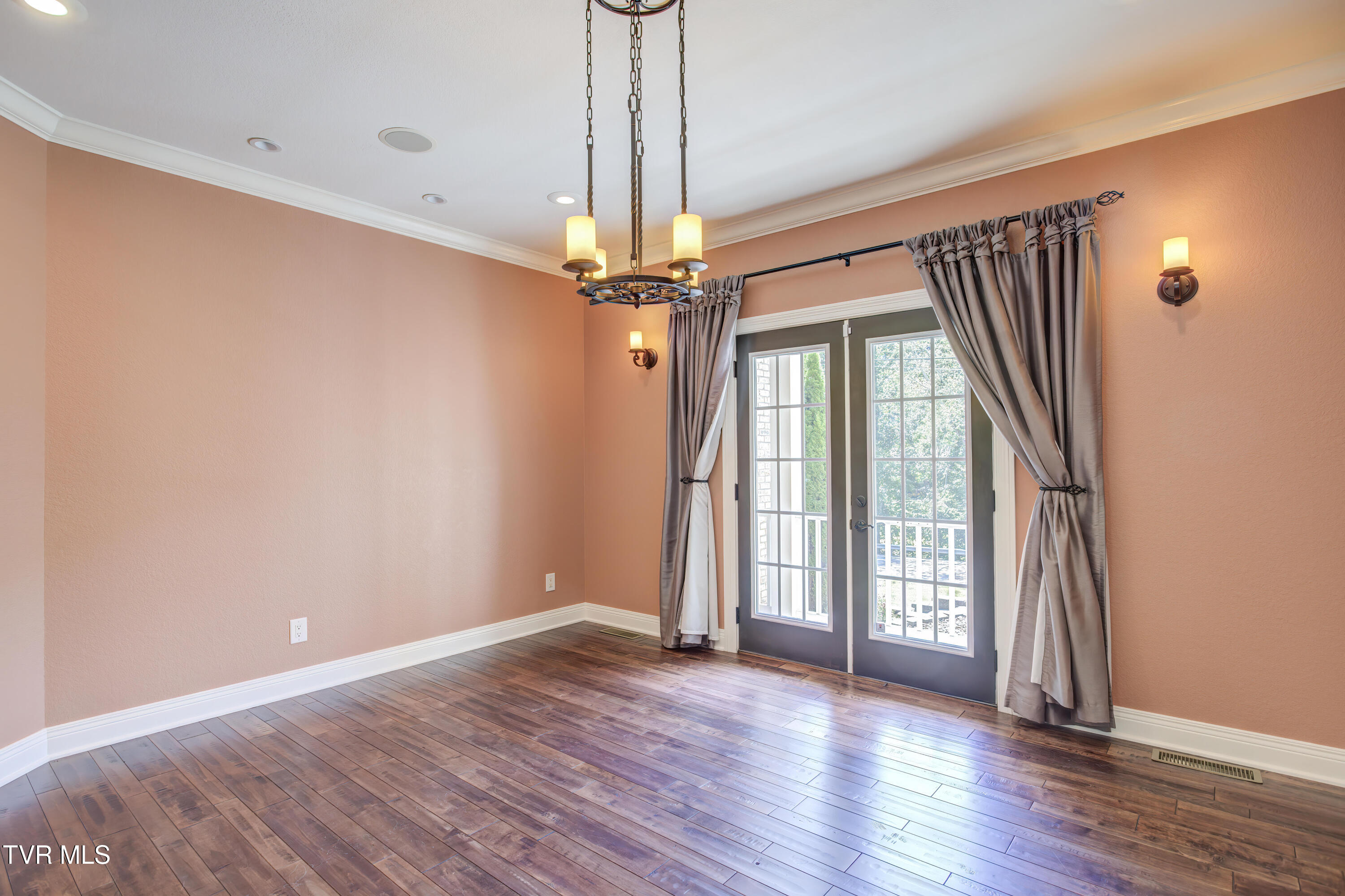 2823 Van Hill Road