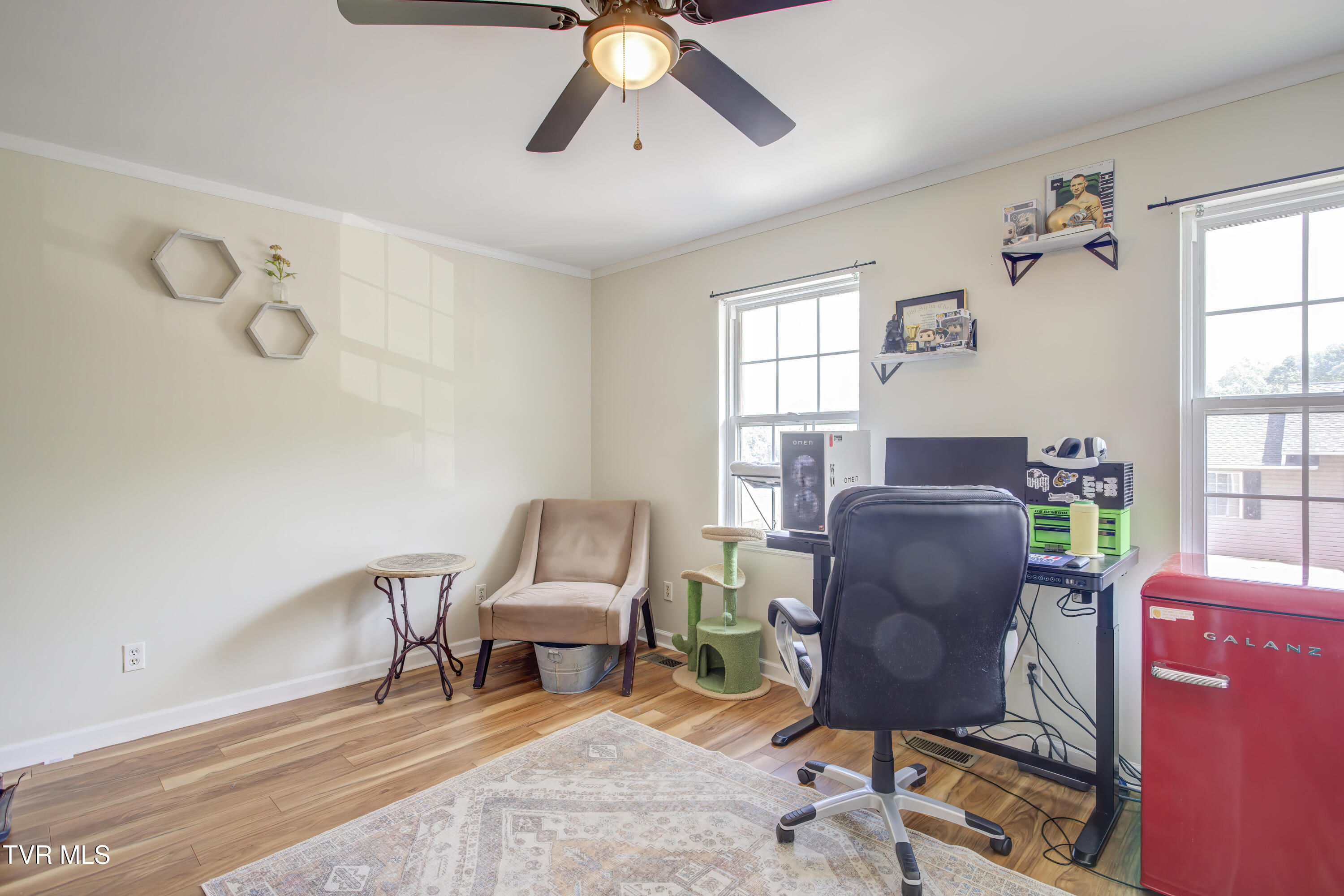 200 Arrowhead Drive 1