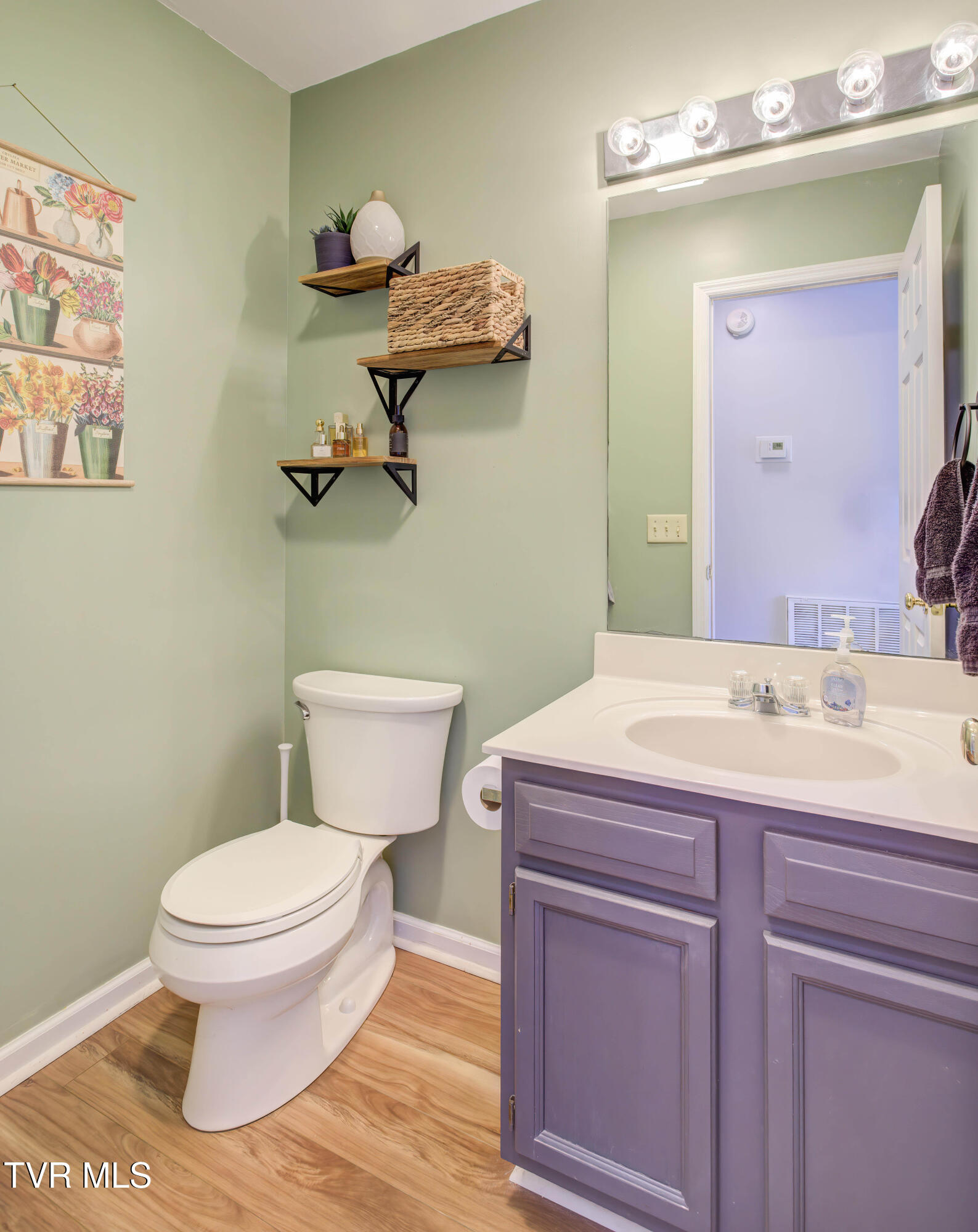 200 Arrowhead Drive 1