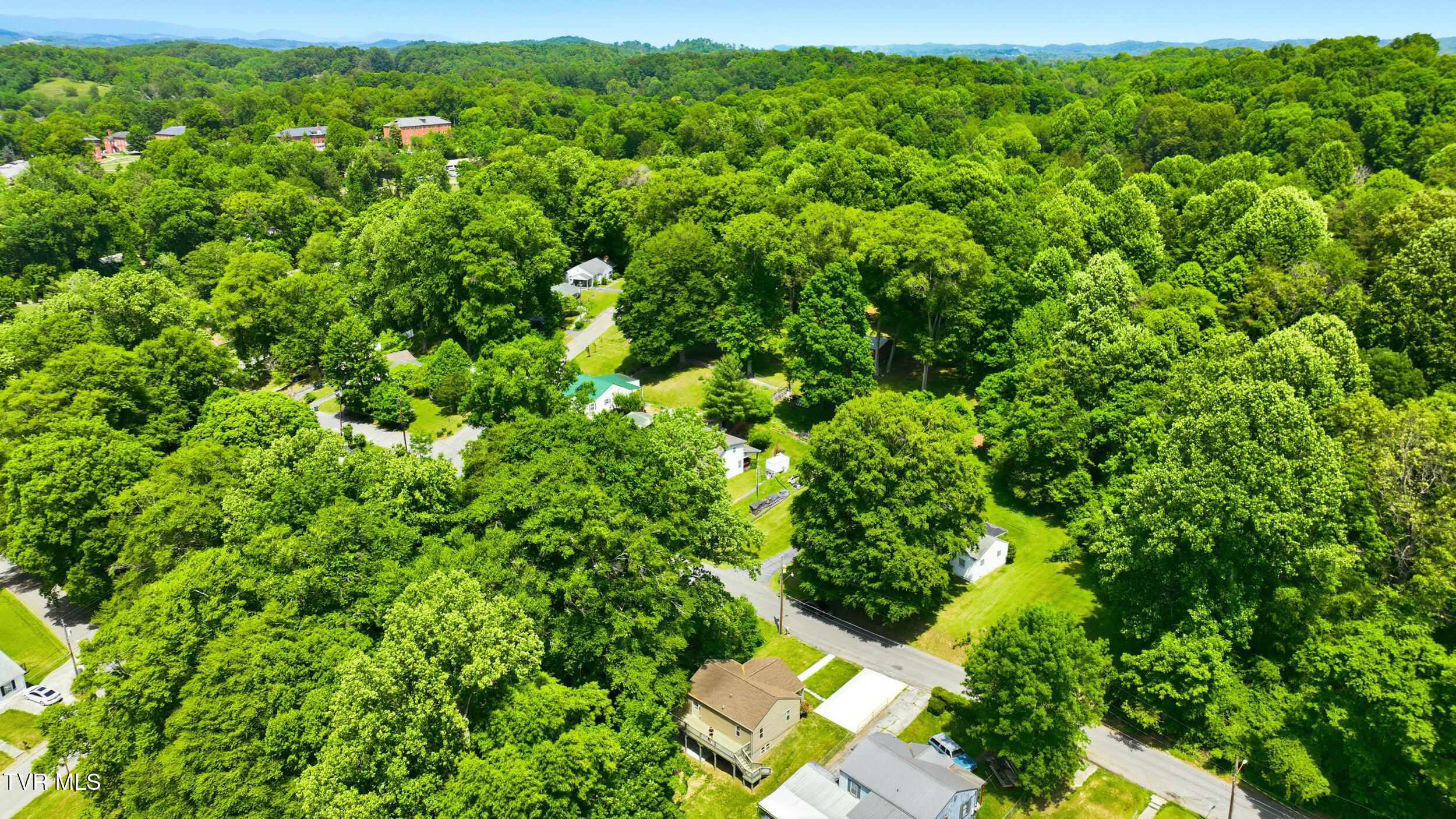 1516 Rock Rose Road