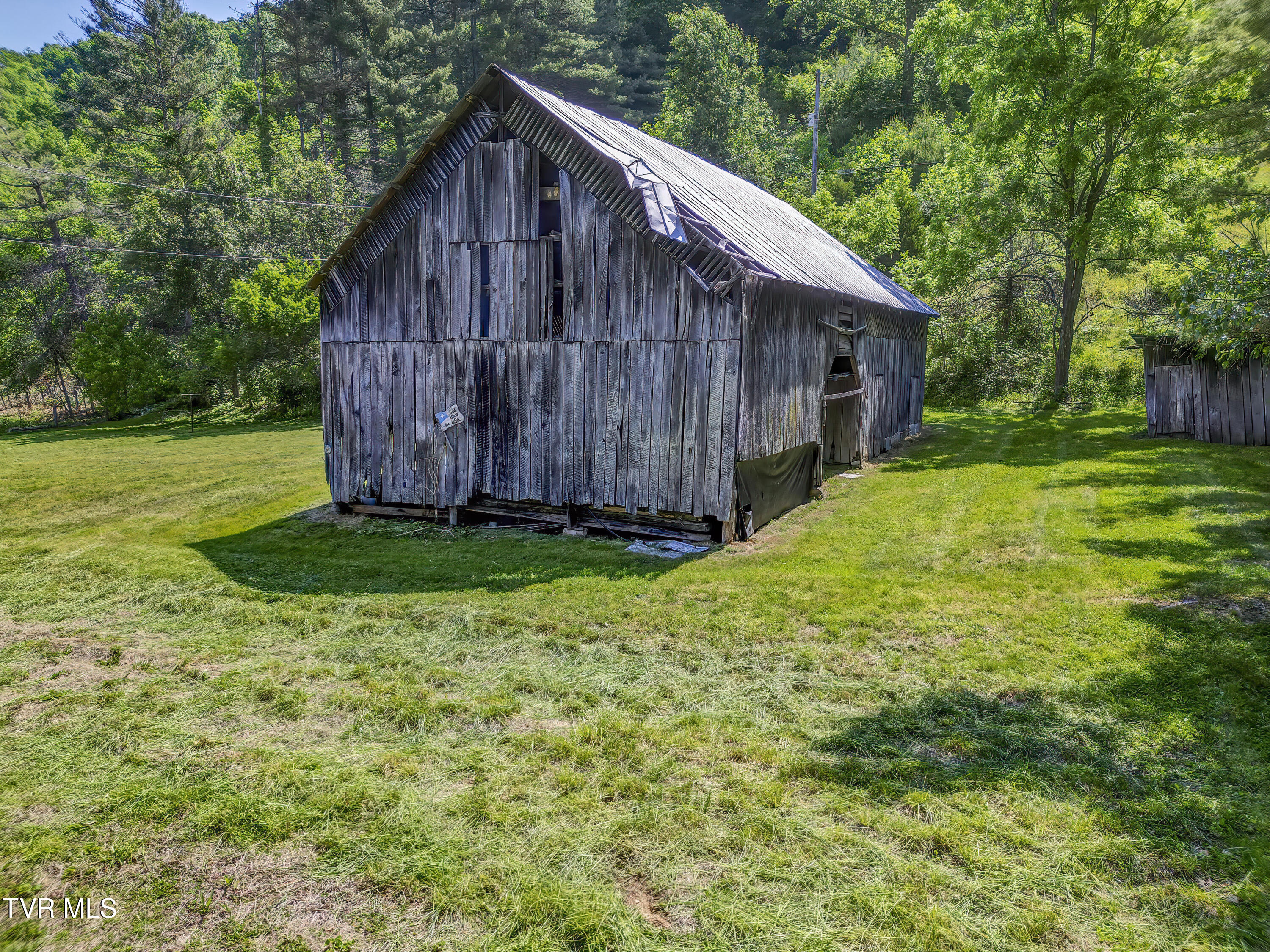 865 Shelleys Road