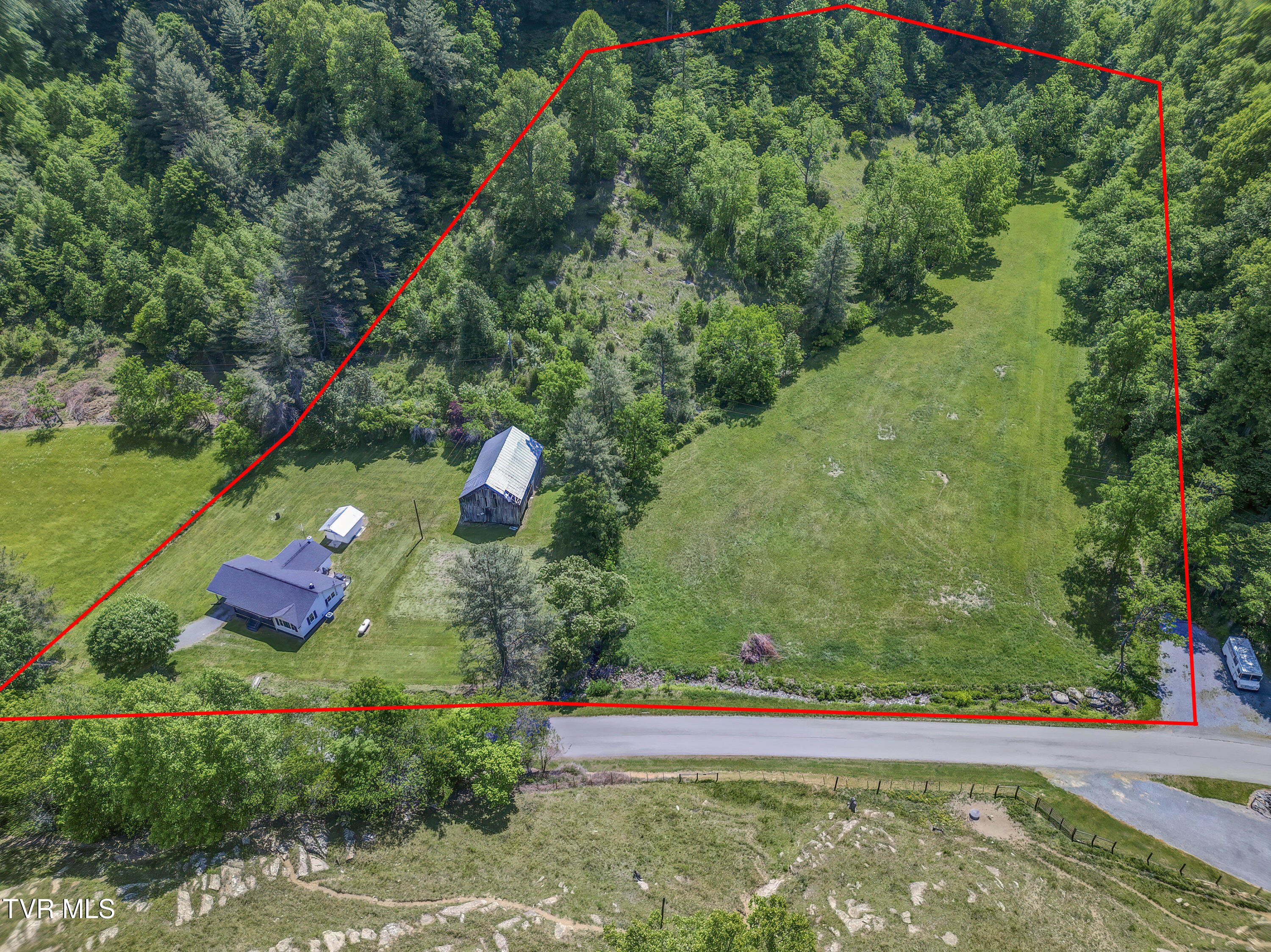 865 Shelleys Road