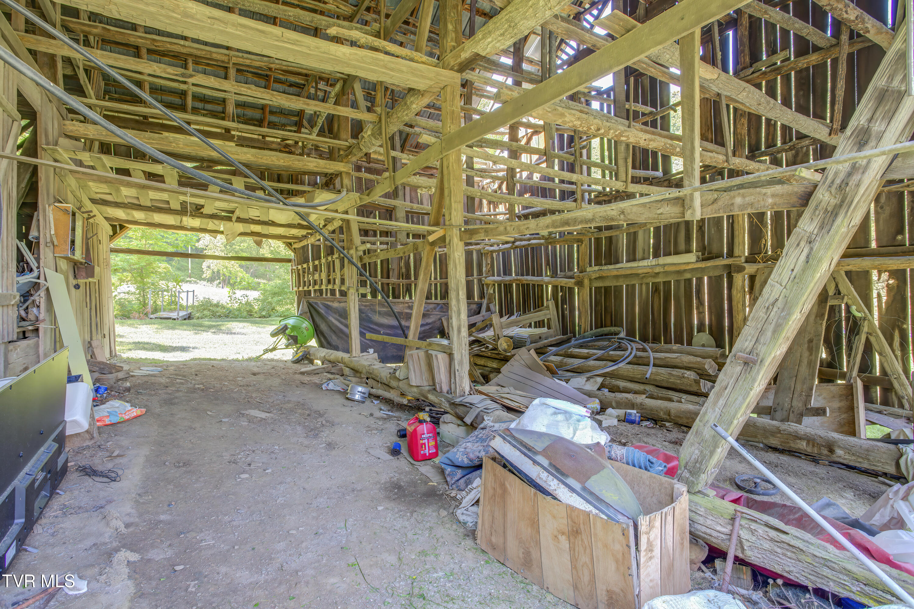 865 Shelleys Road